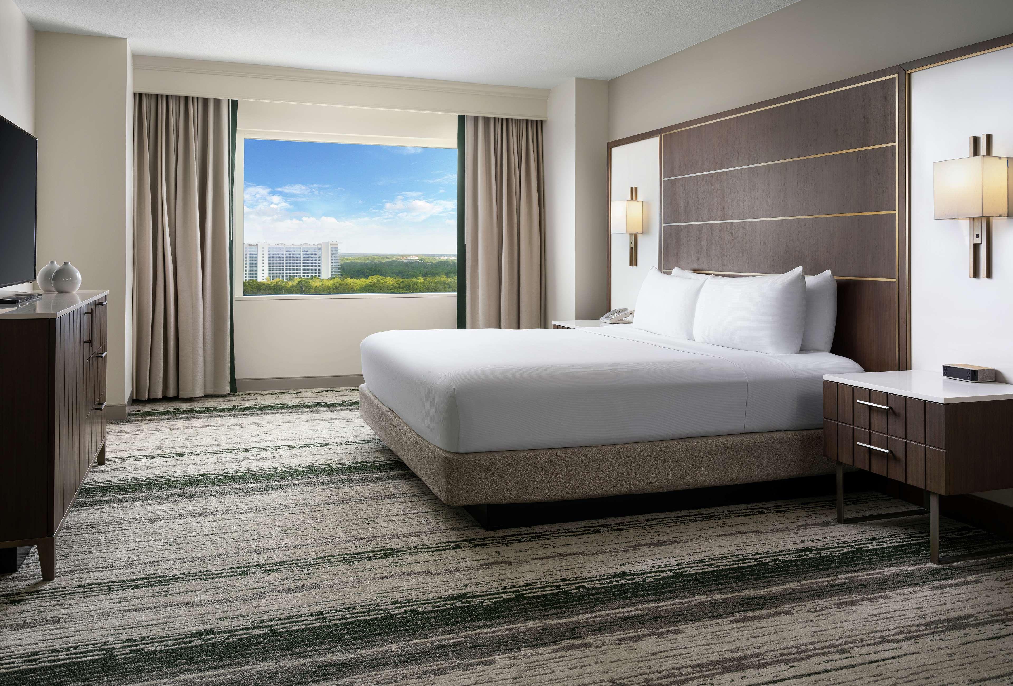 Junior Suite King Size Bed