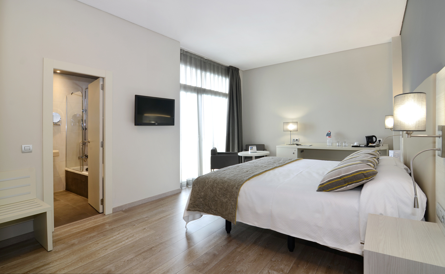 Double or Twin Sea View