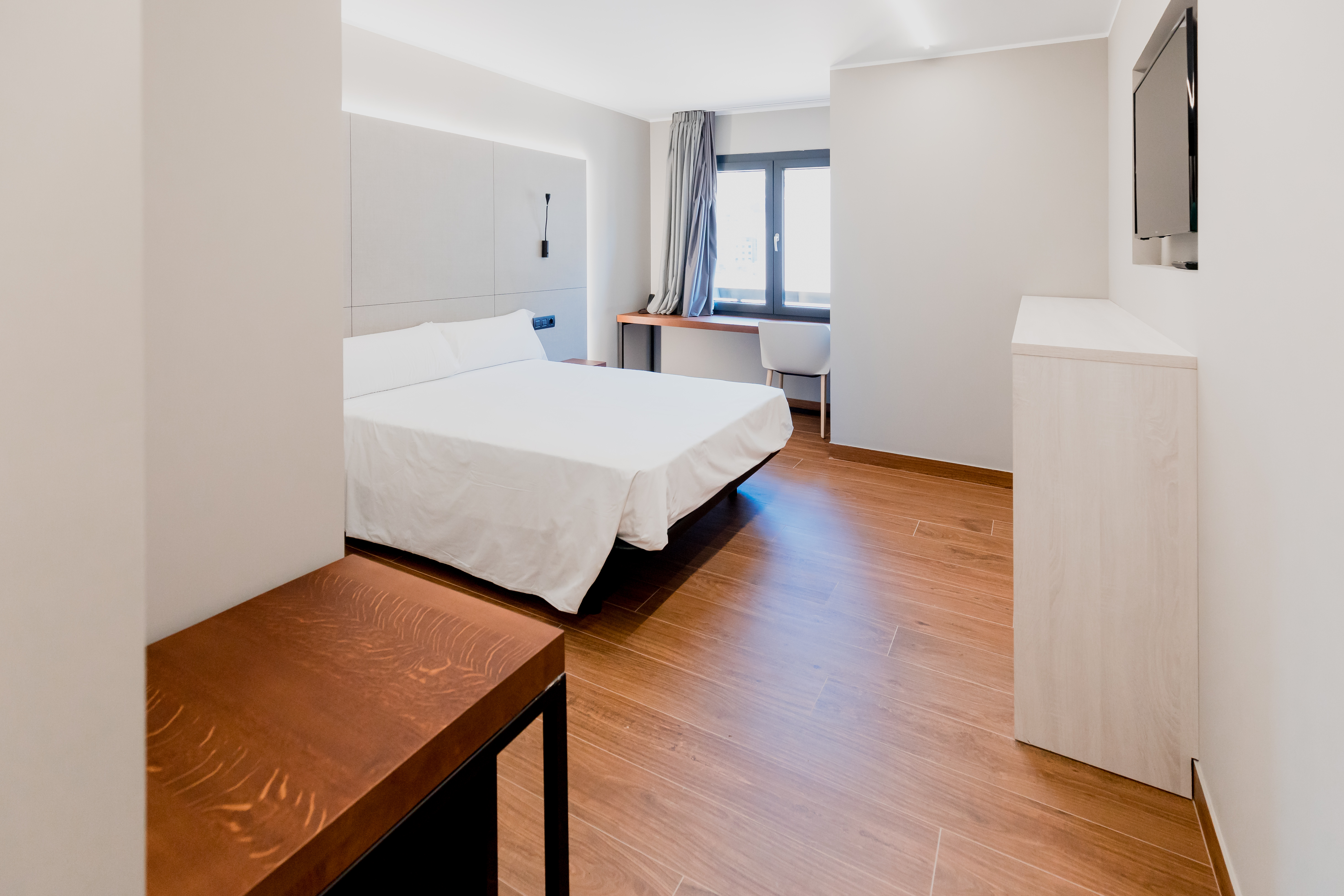 Double or Twin Standard