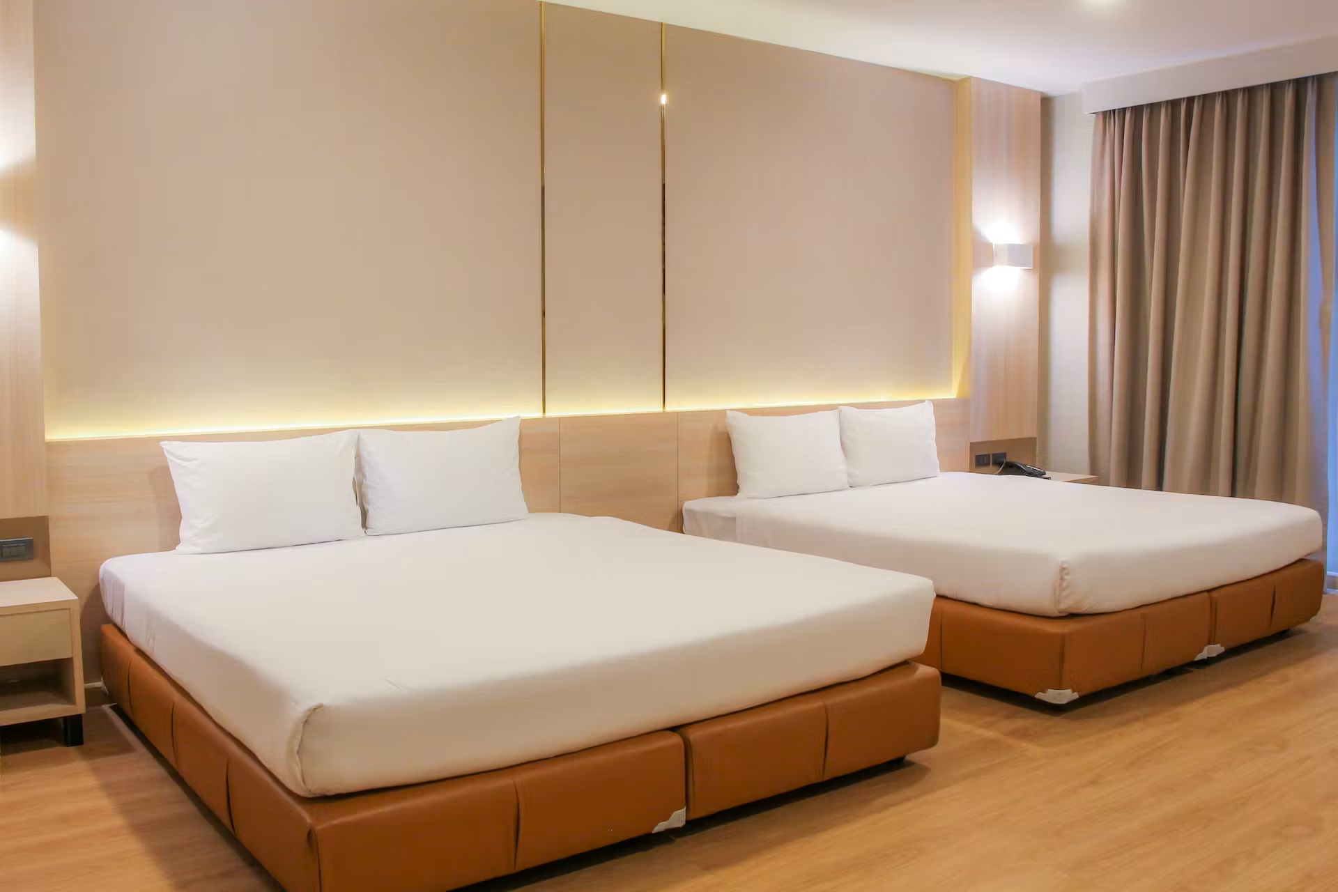 Double or Twin Deluxe