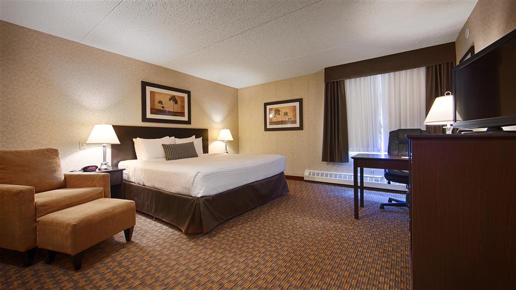 Double Accessible-queen Size Bed