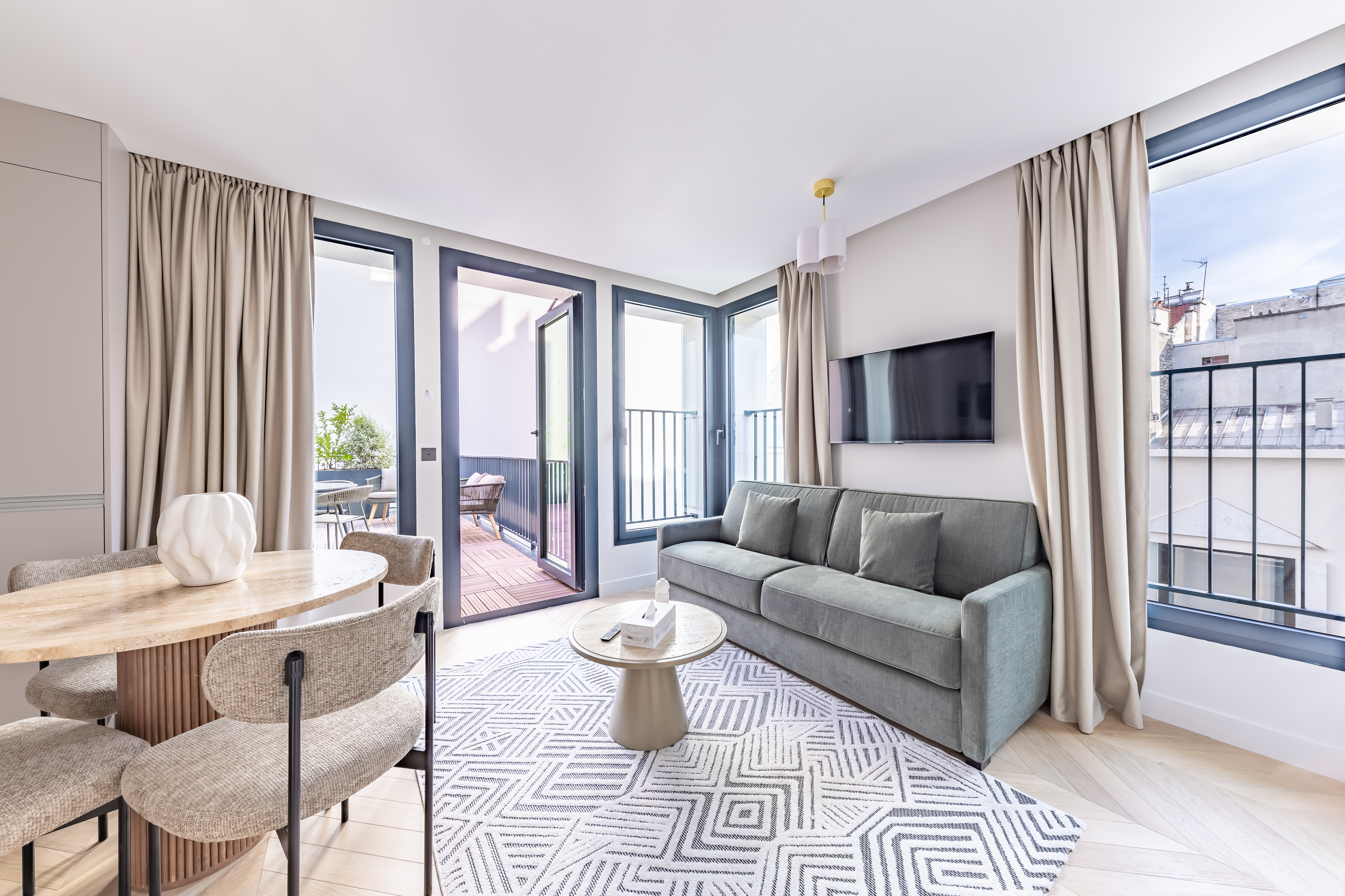 Apartment One Bedroom with Terrace