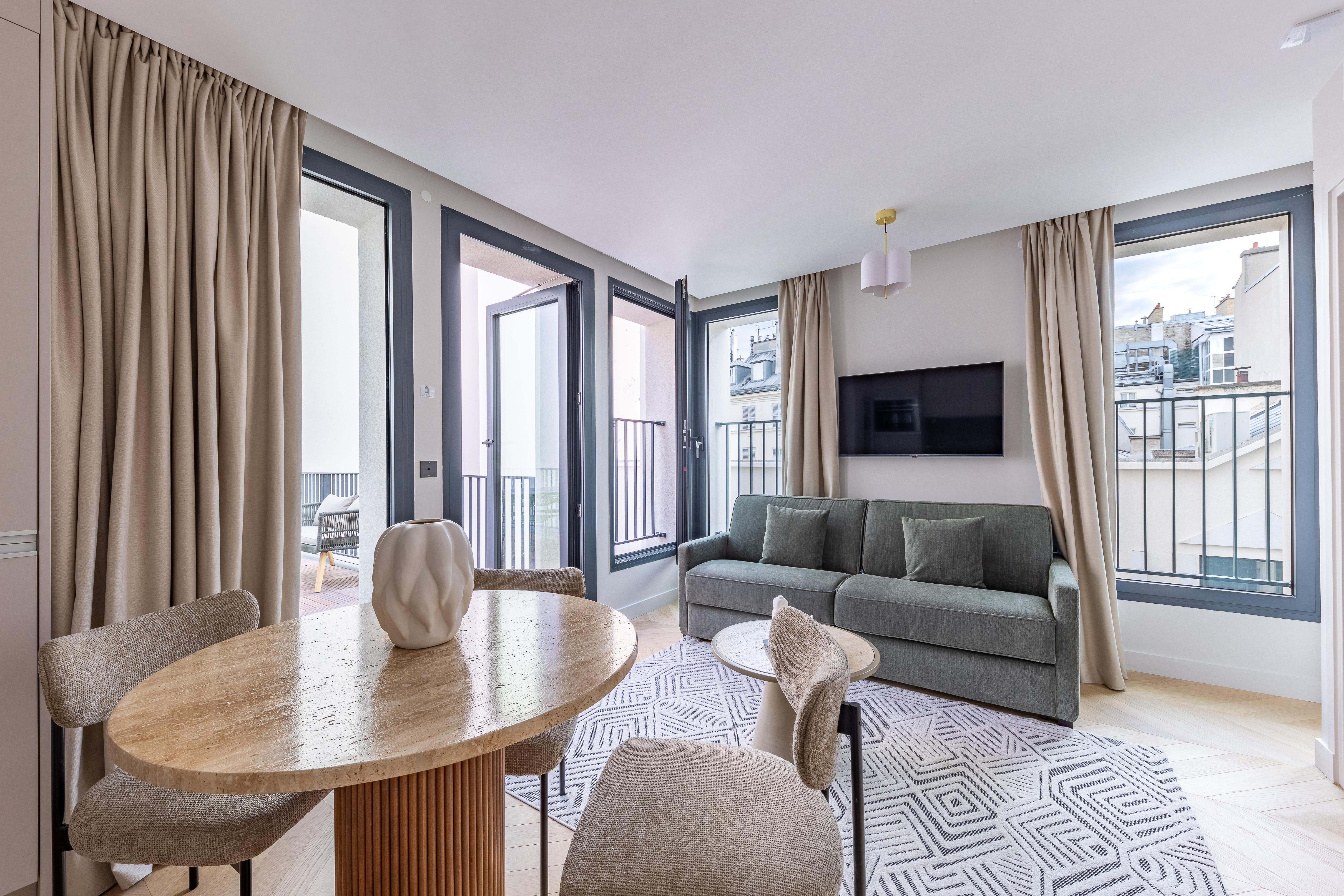 Apartment One Bedroom with Terrace