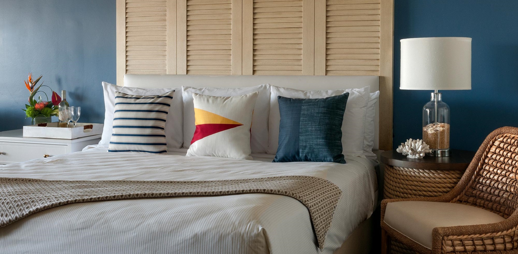 Double Queen Size Bed