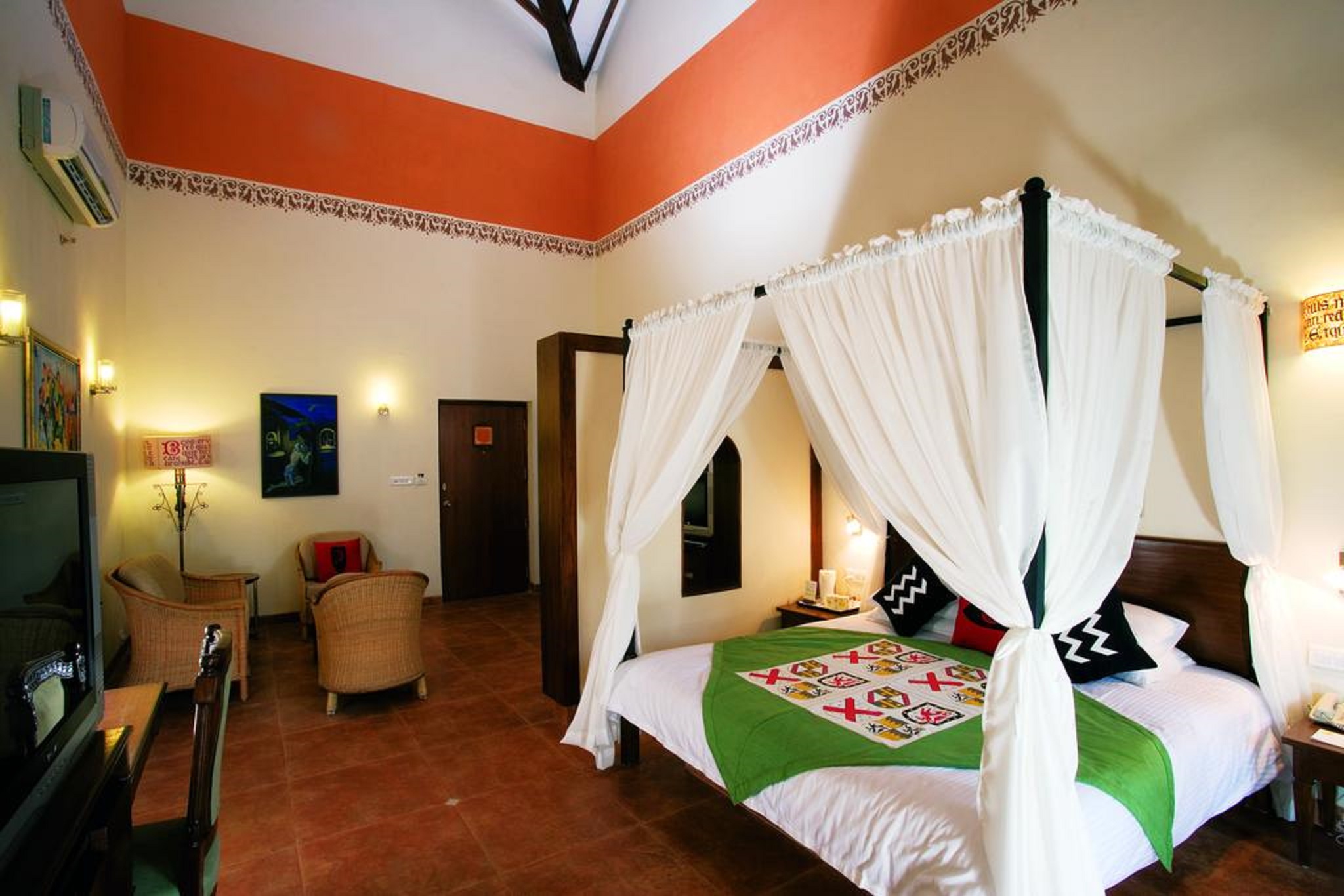 Double or Twin Standard