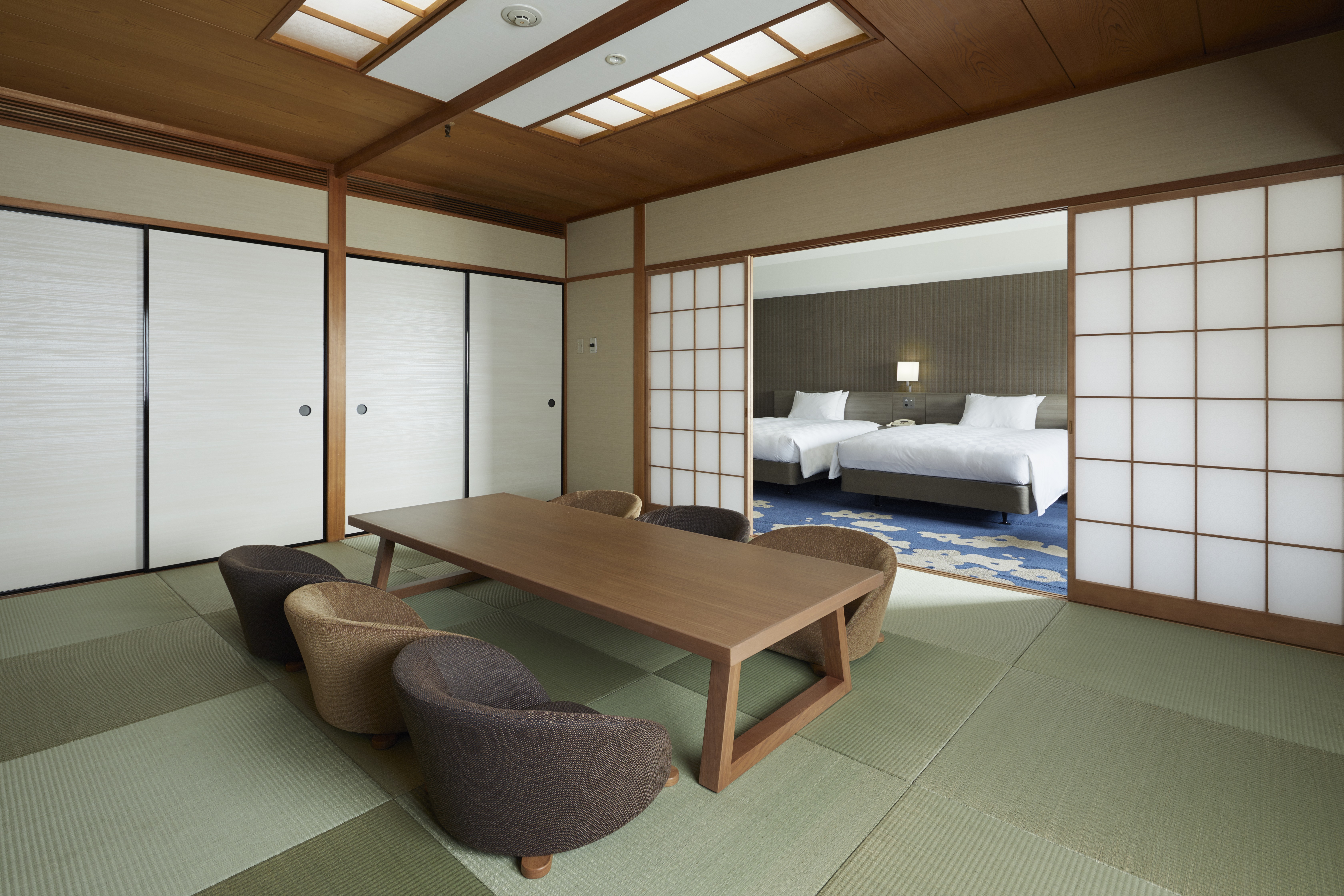 Family Room Capacity 5