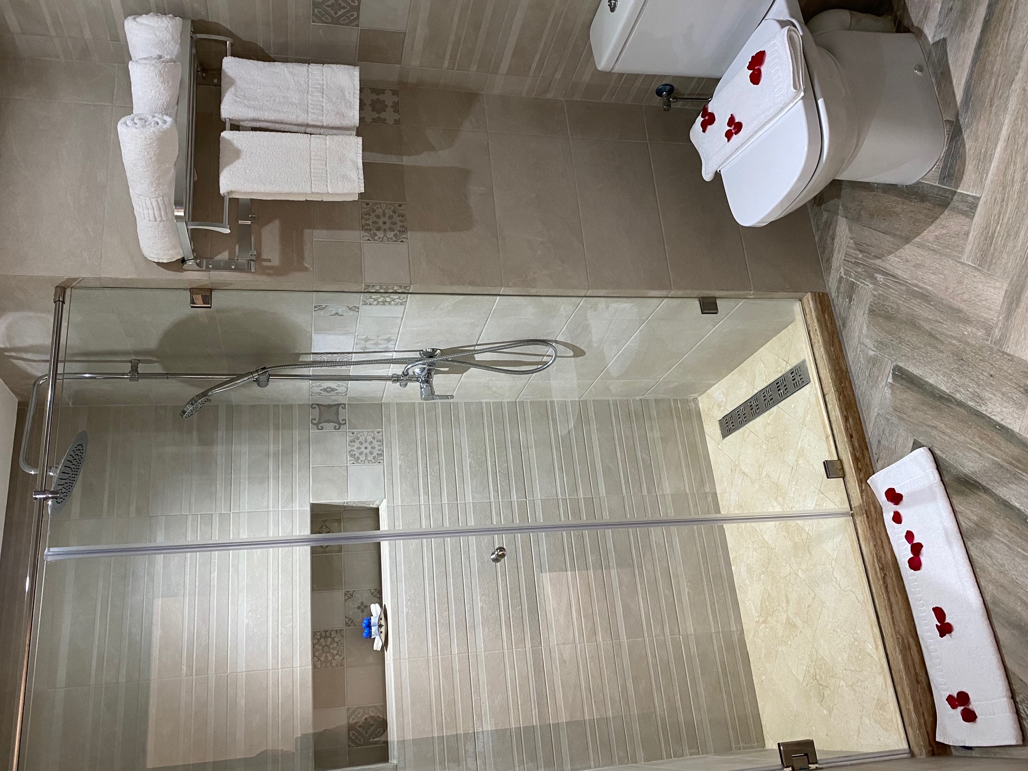 Apartment Capacity 4