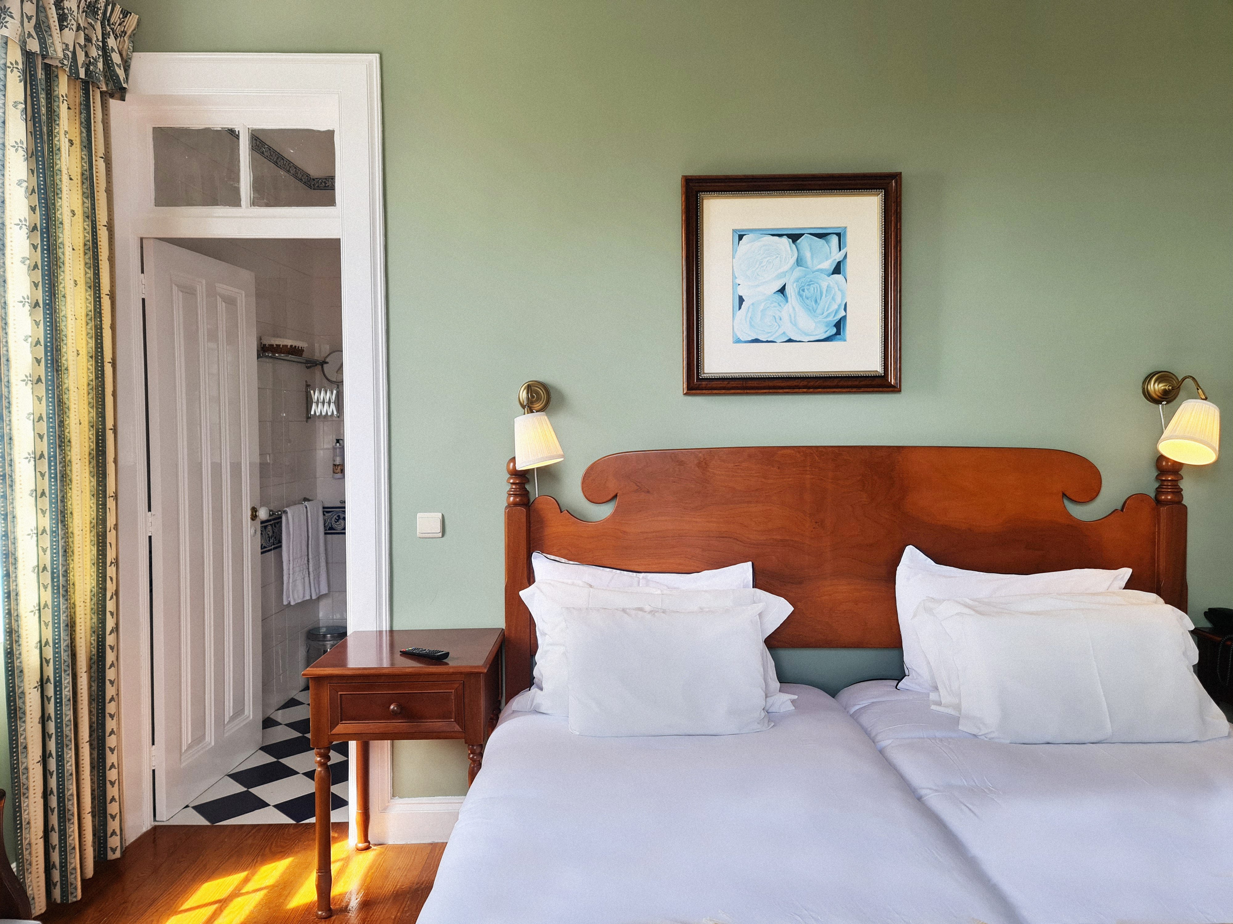 Double or Twin Superior