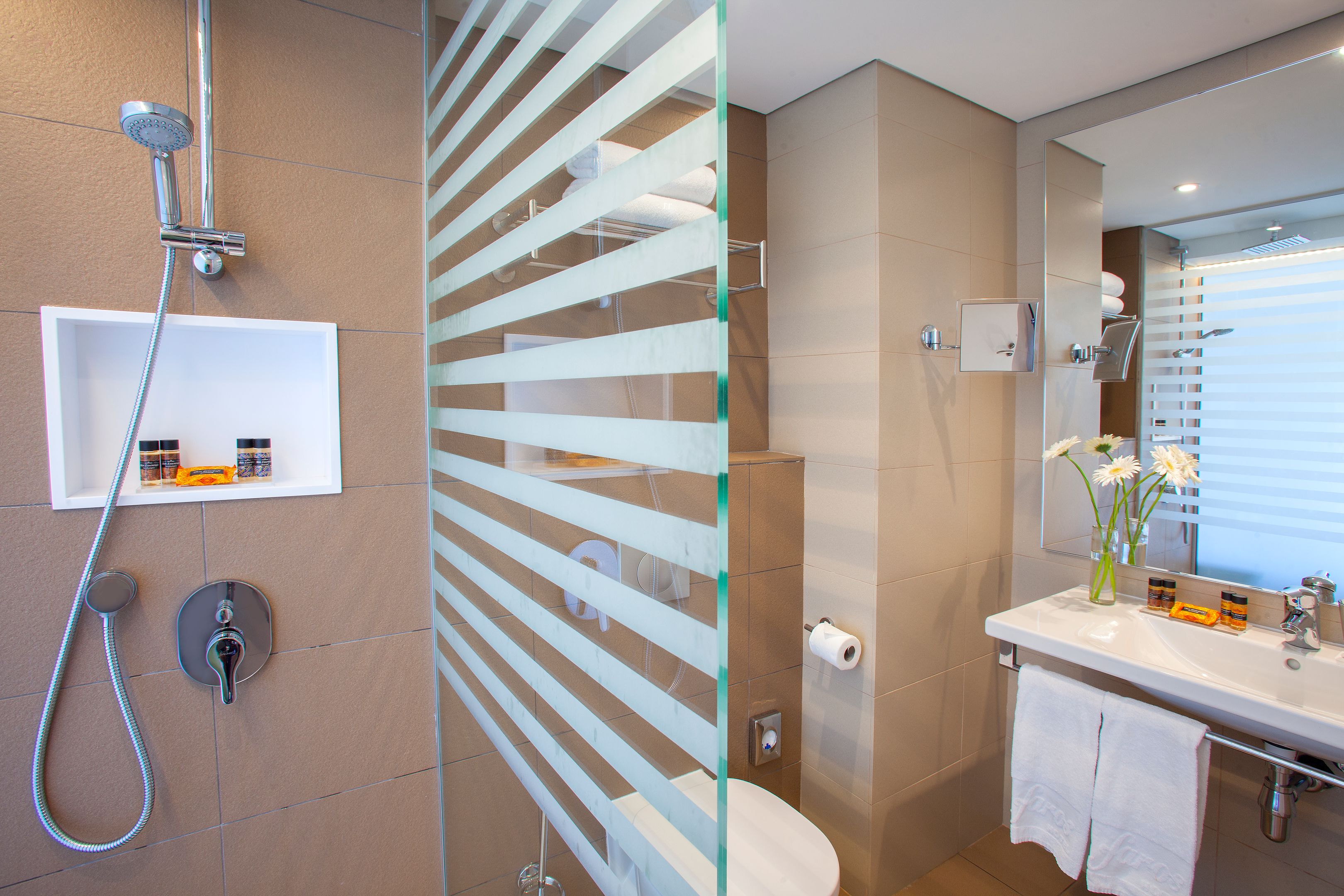 Double or Twin Superior Sea View