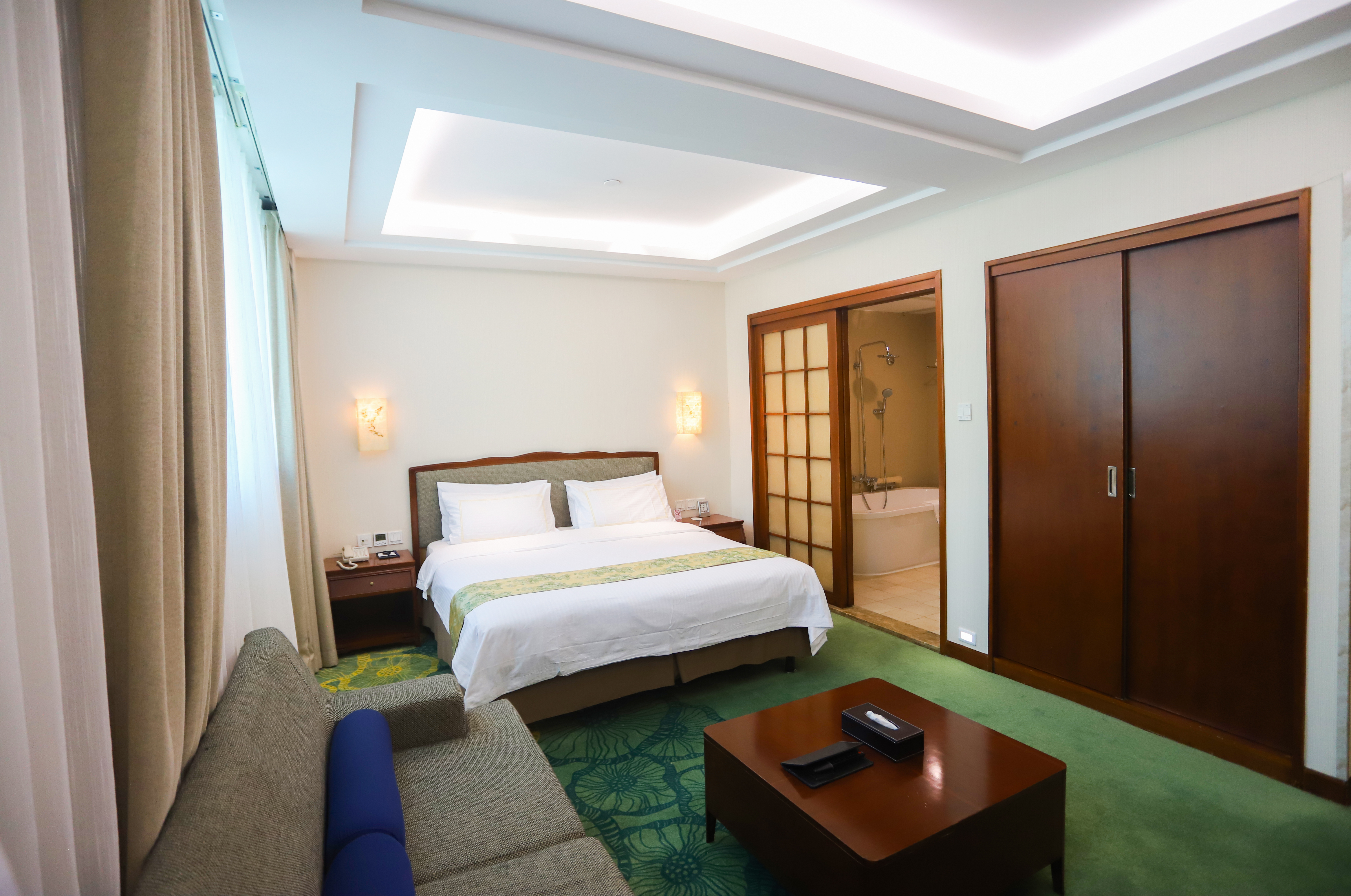 Double Executive Superior