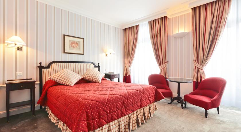 Double Classic Double Bed