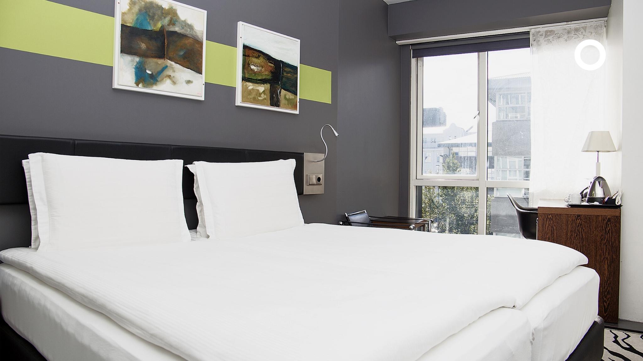 Double or Twin Standard