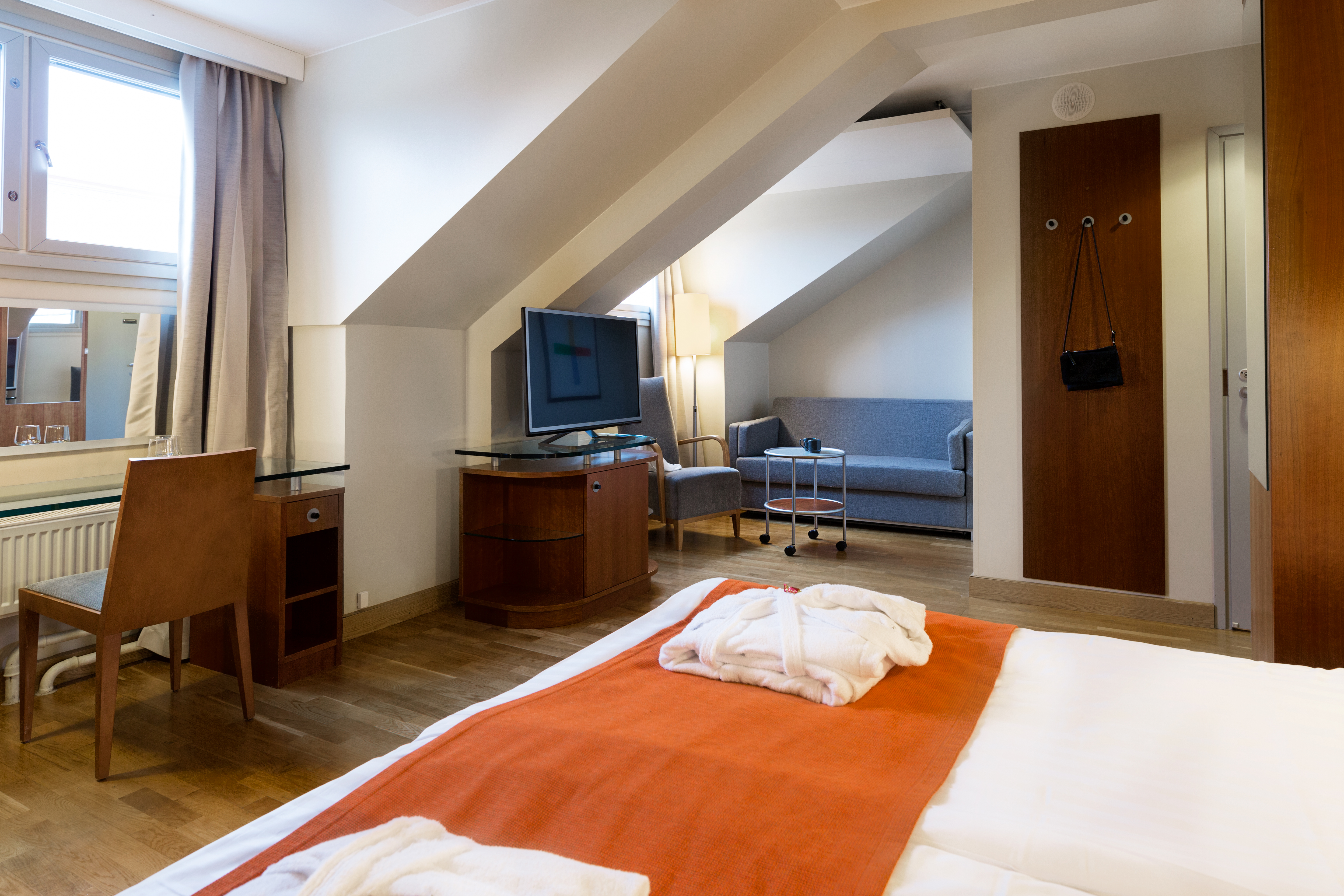 Family Room Superior