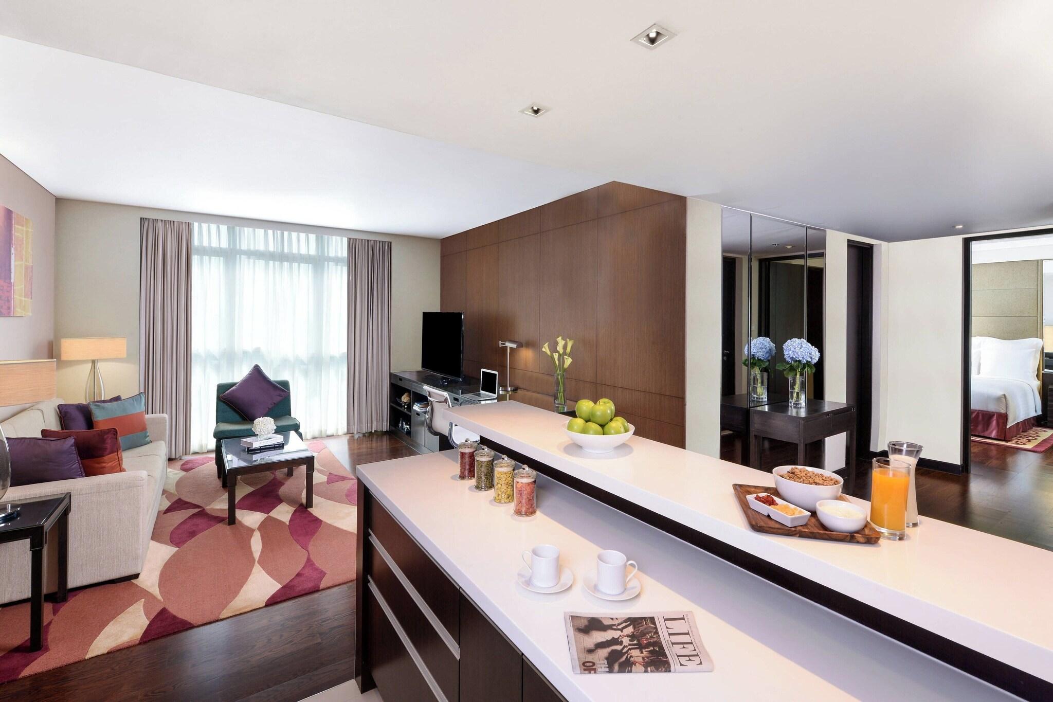 Suite Deluxe City View
