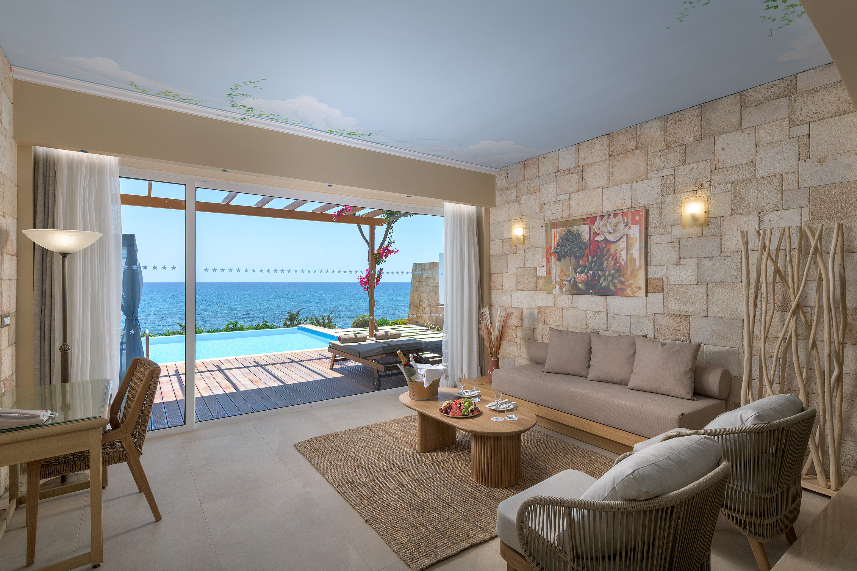 Villa Beach Front with Private Pool