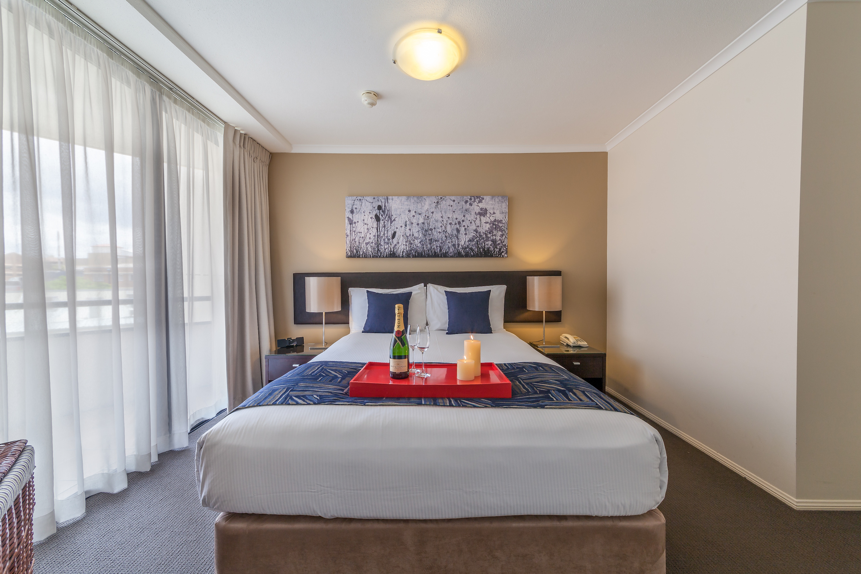 Apartment One Bedroom with Views