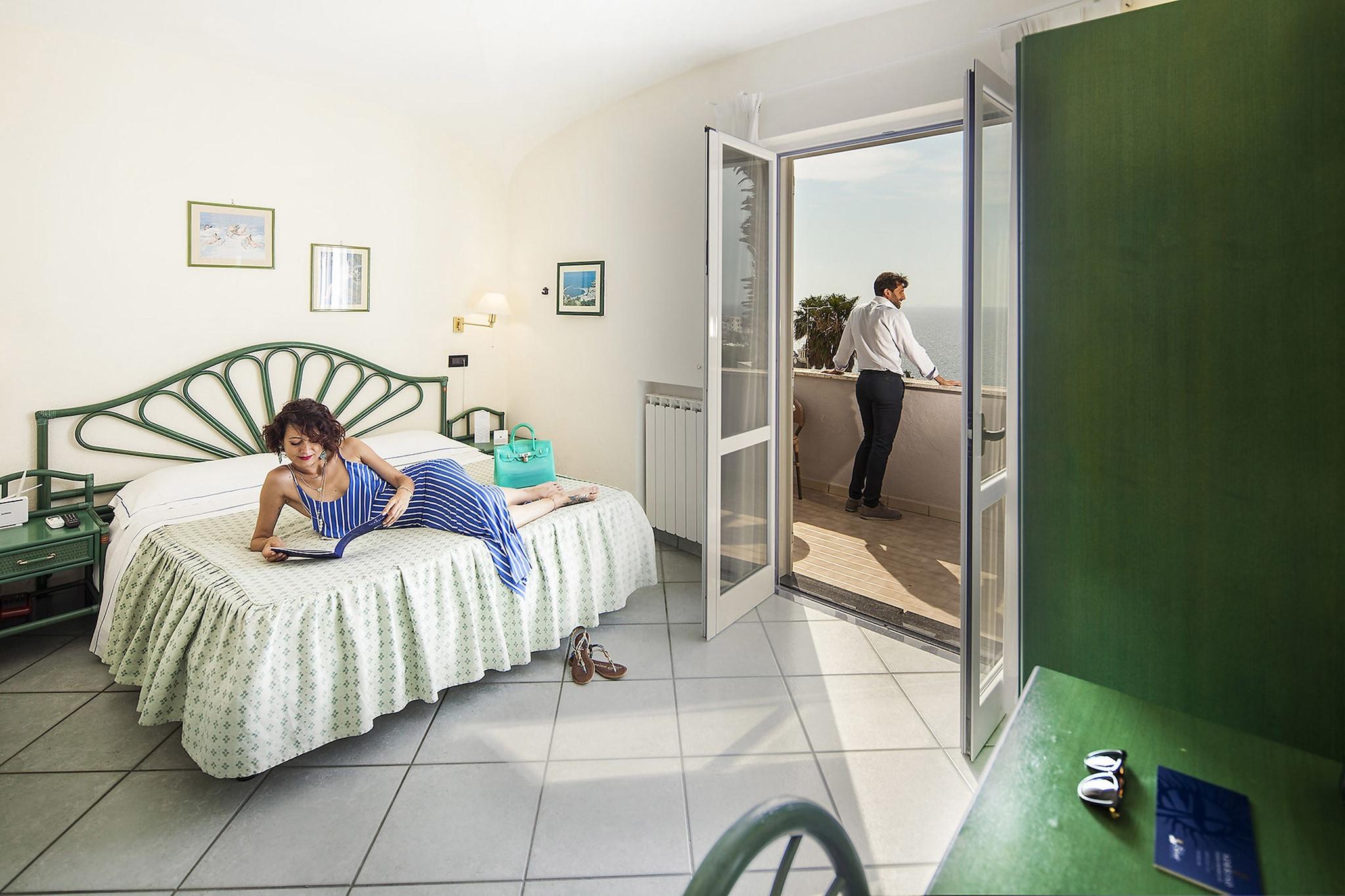 Quadruple with Double Bed