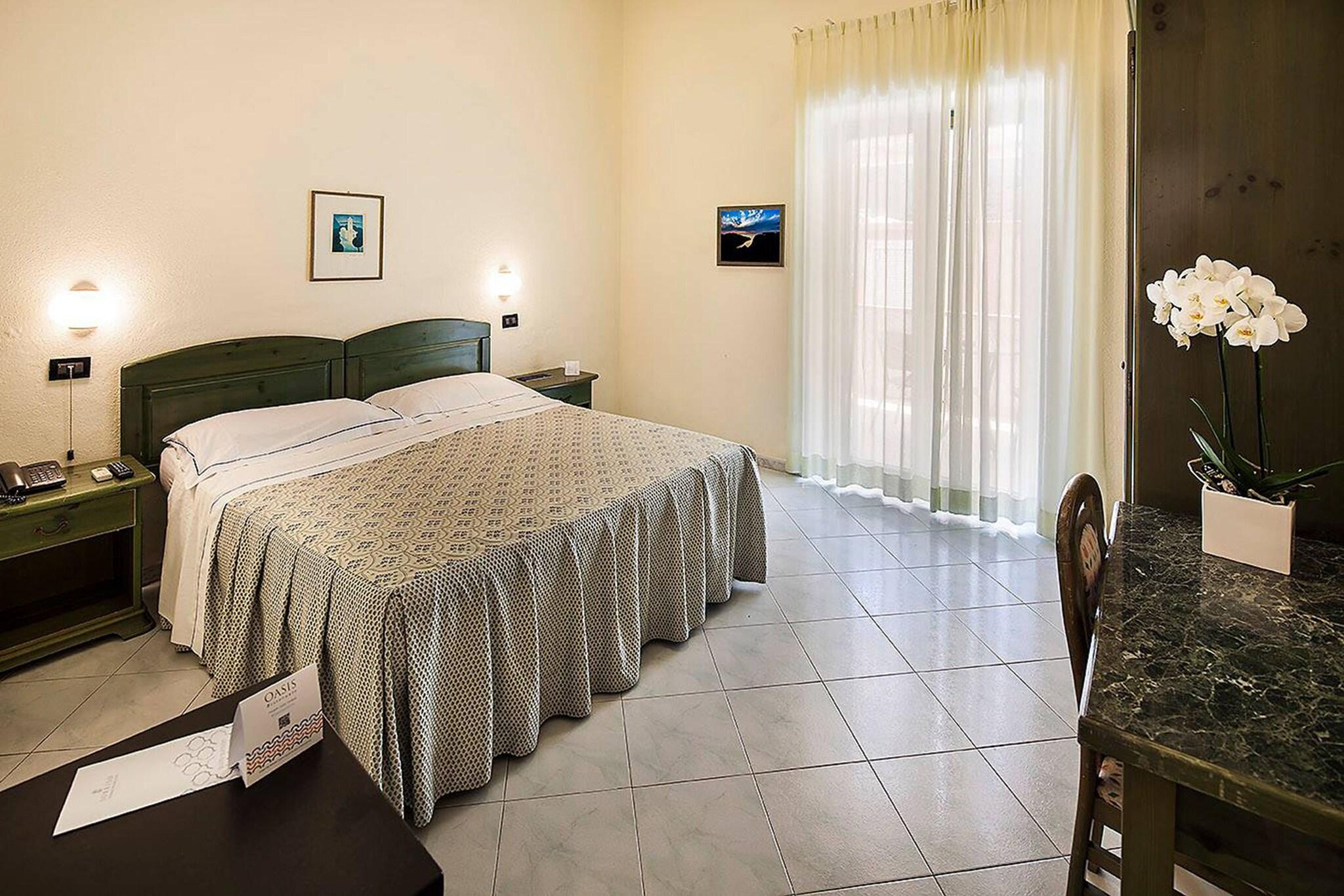 Double or Twin Queen Size Bed