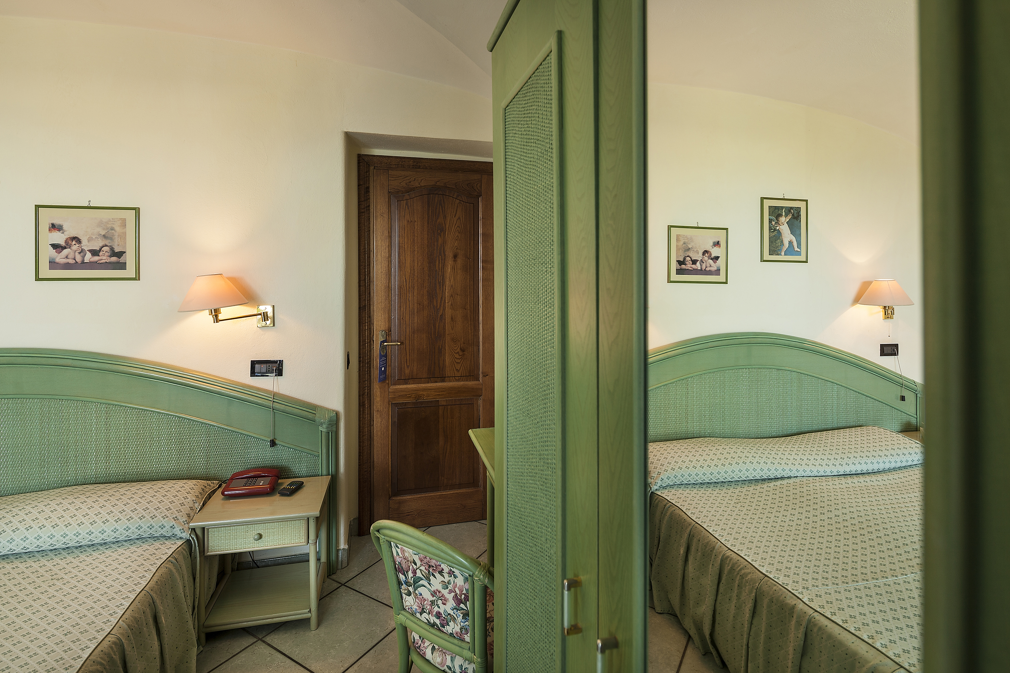 Double Single Classic