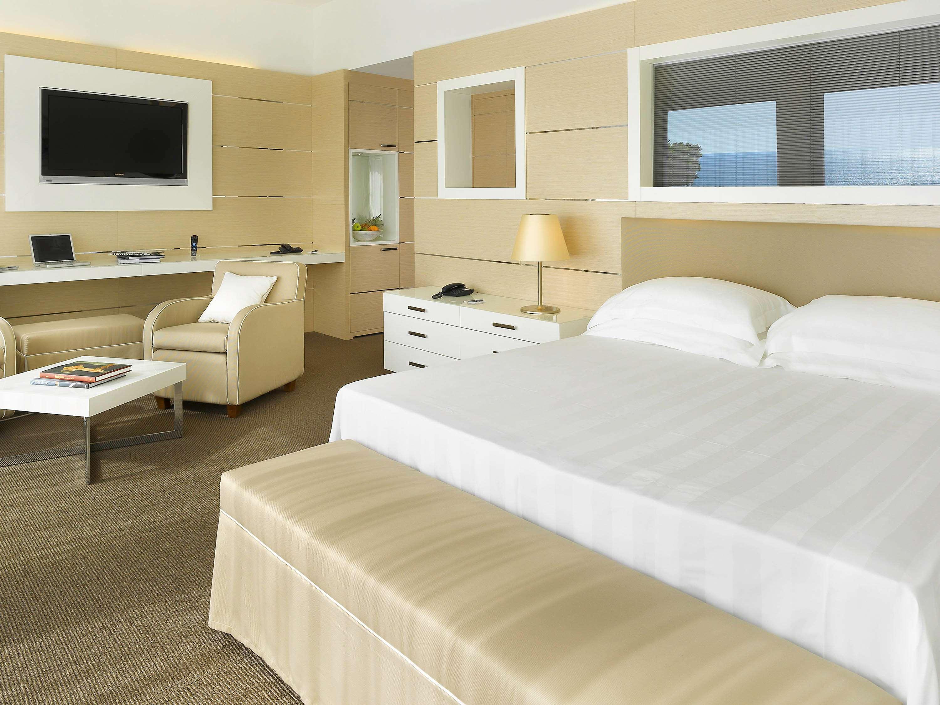 Junior Suite with Double Bed