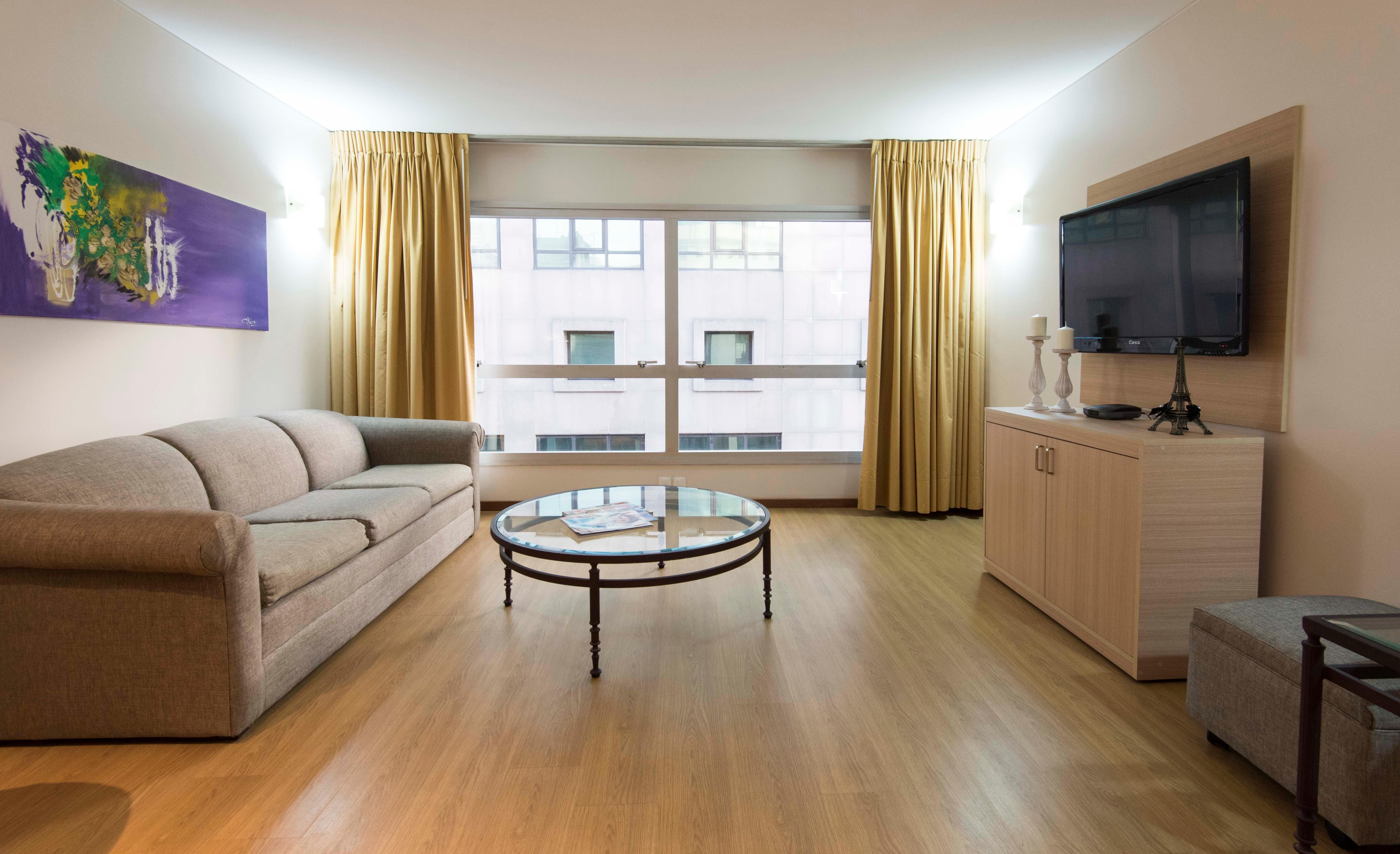 Suite King Bed Non Smoking