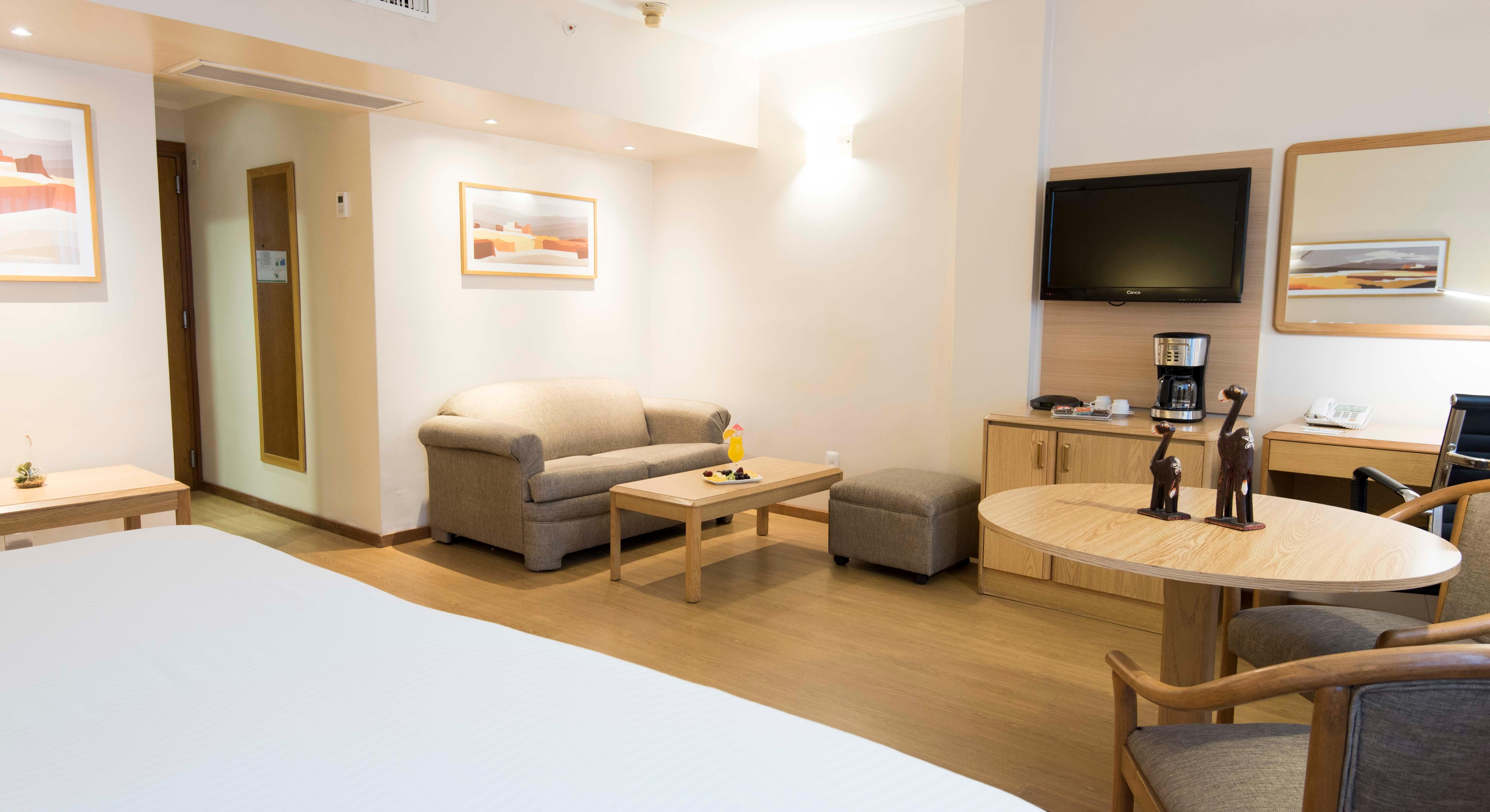 Double King Bed Non Smoking