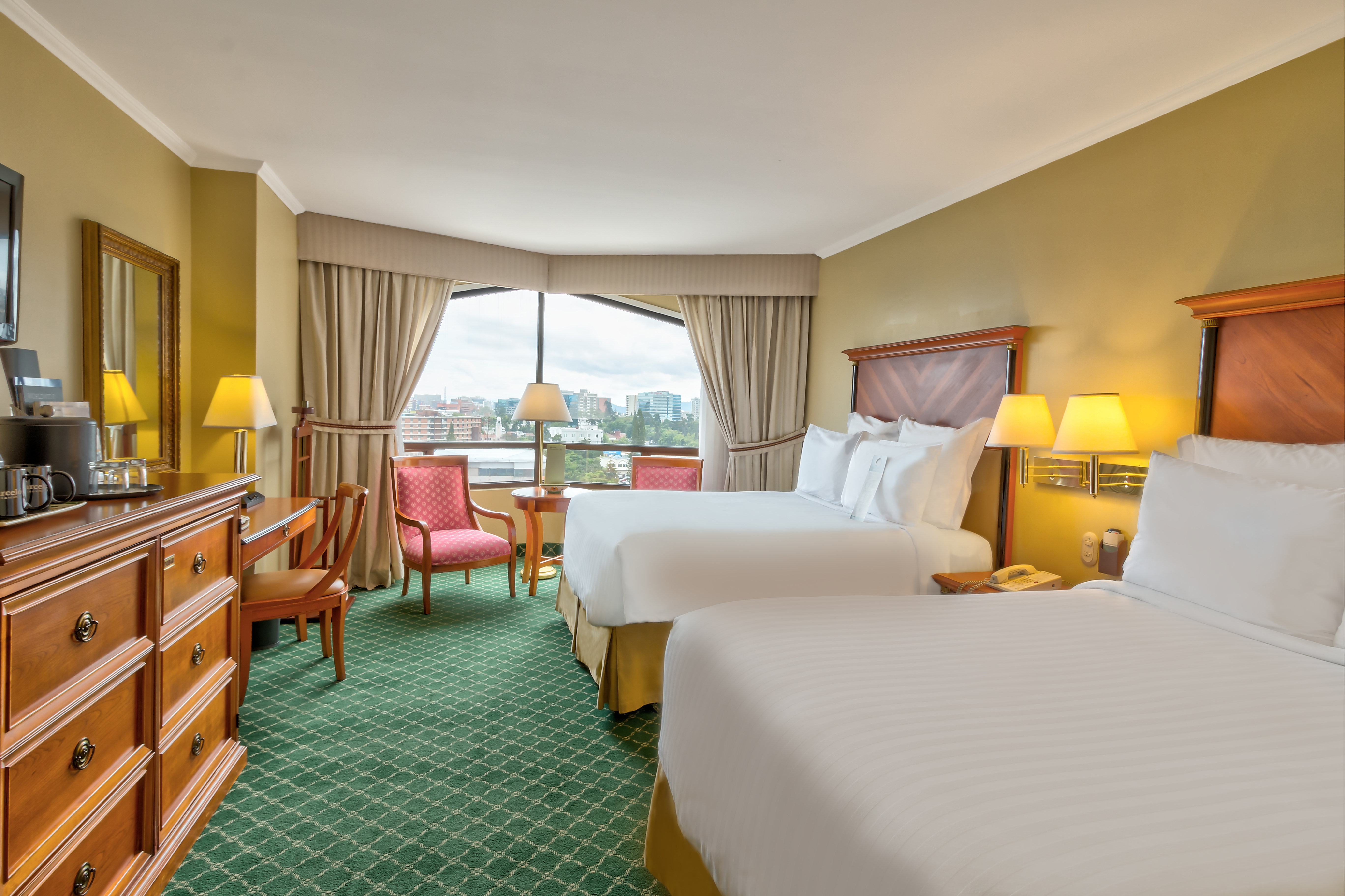 Double Executive Superior