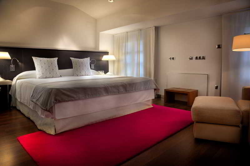 Double or Twin Superior Capacity 3