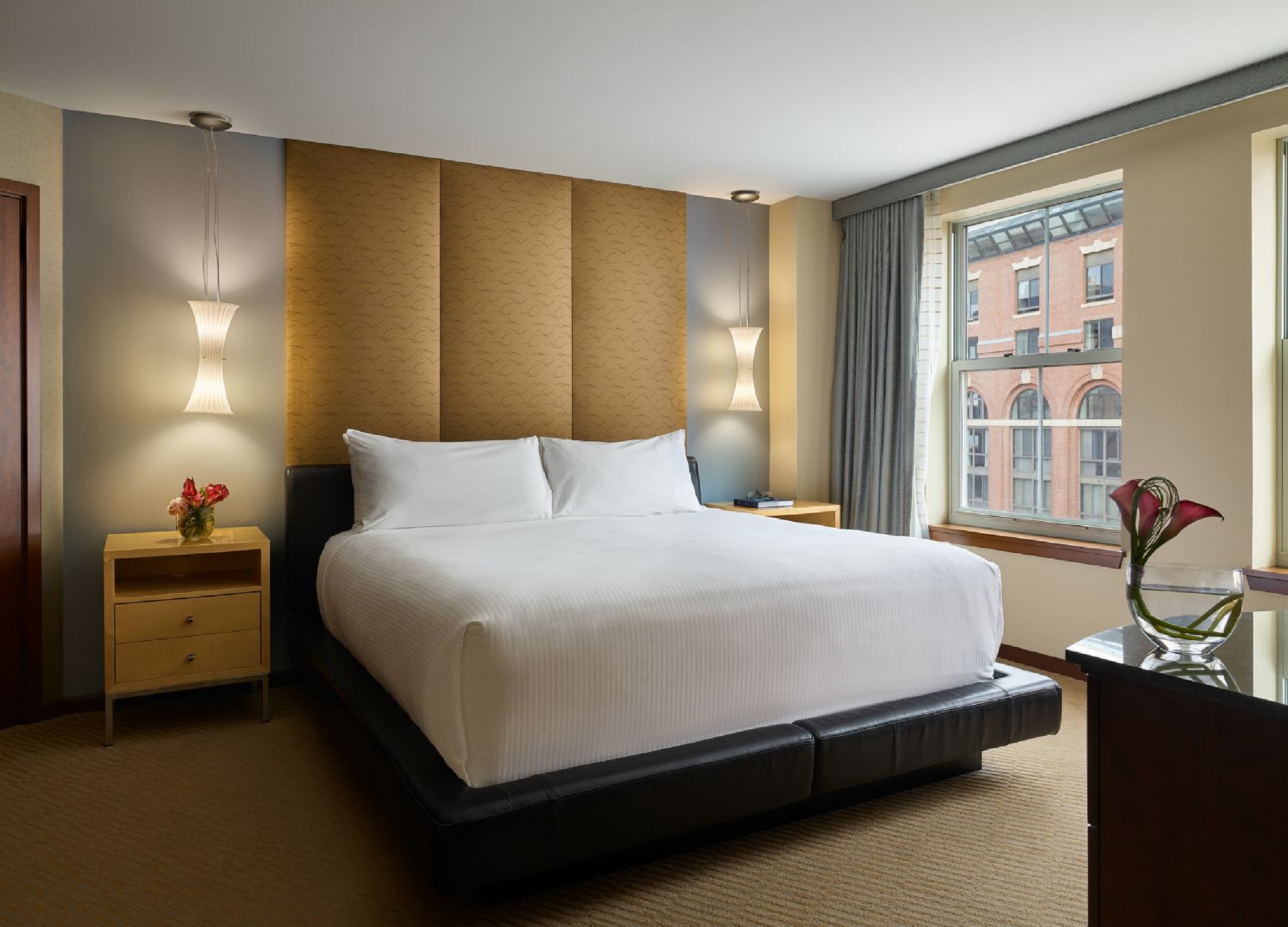 Suite King Bed One Bedroom 