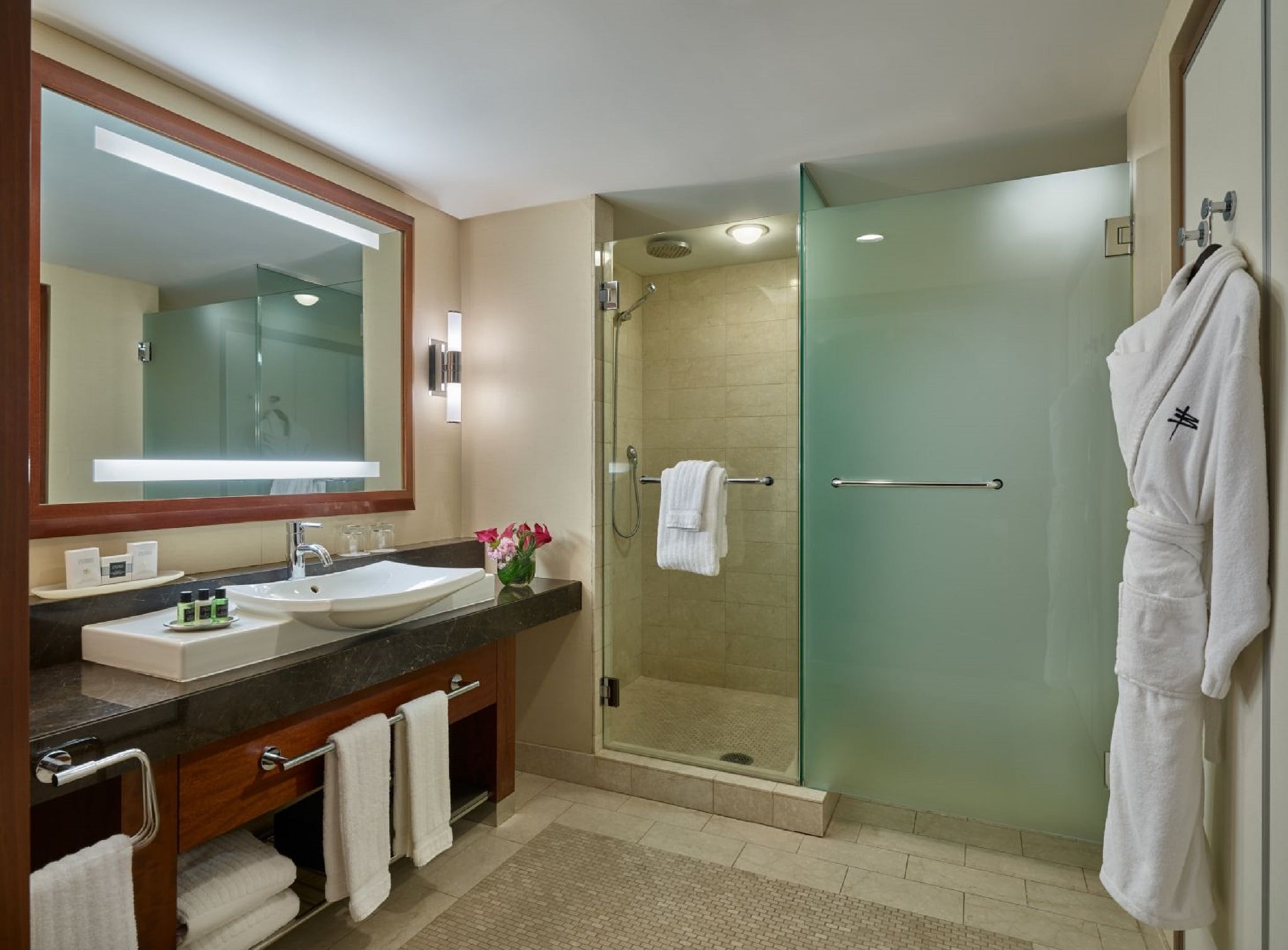 Room Deluxe Queen Bed