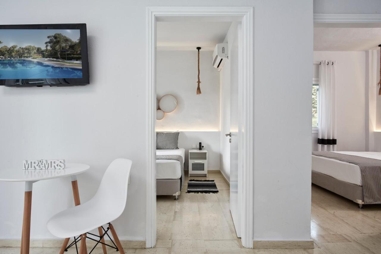 Suite Two Bedrooms with Private Pool