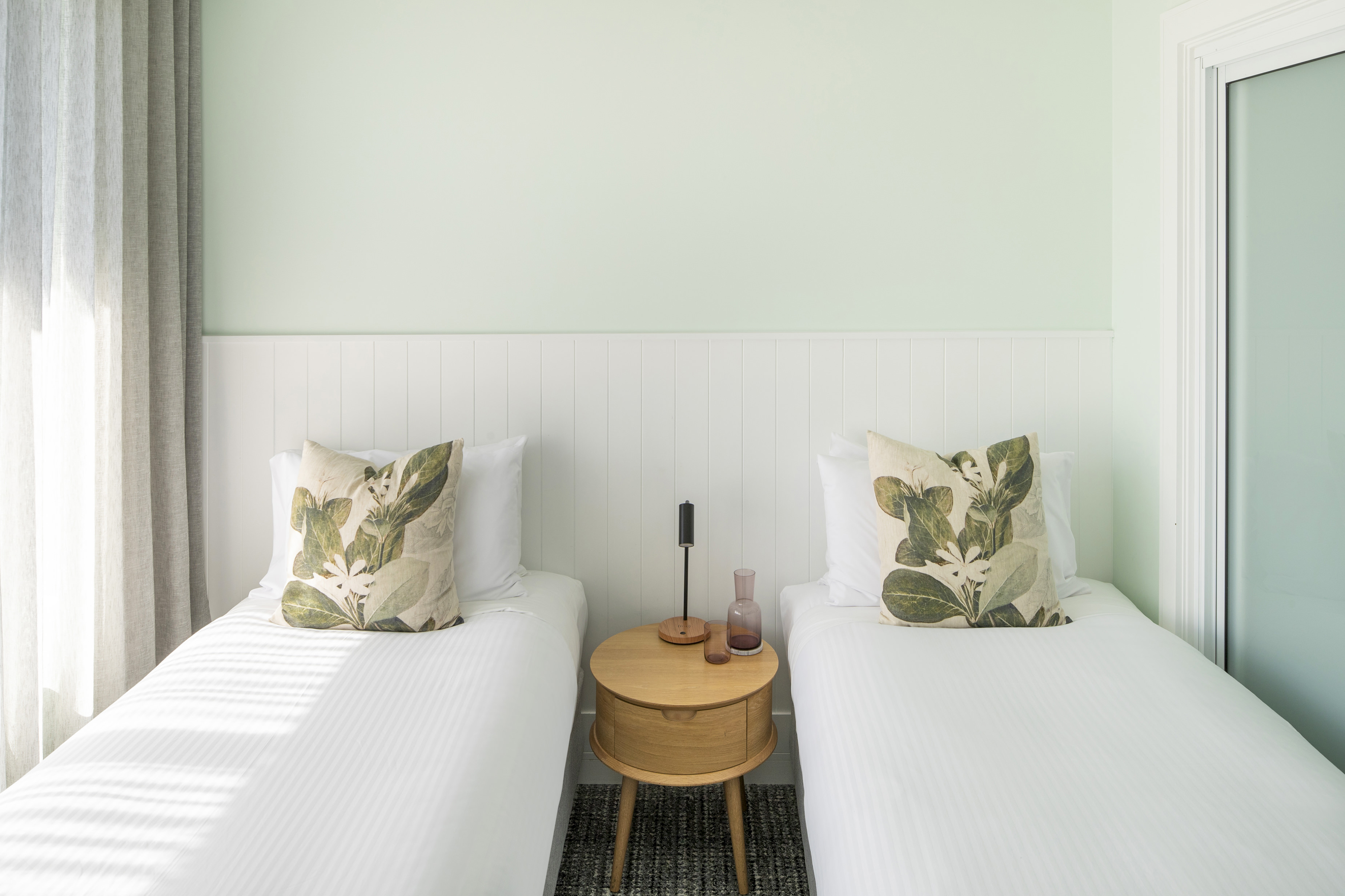 Apartment King Bed Two Bedrooms