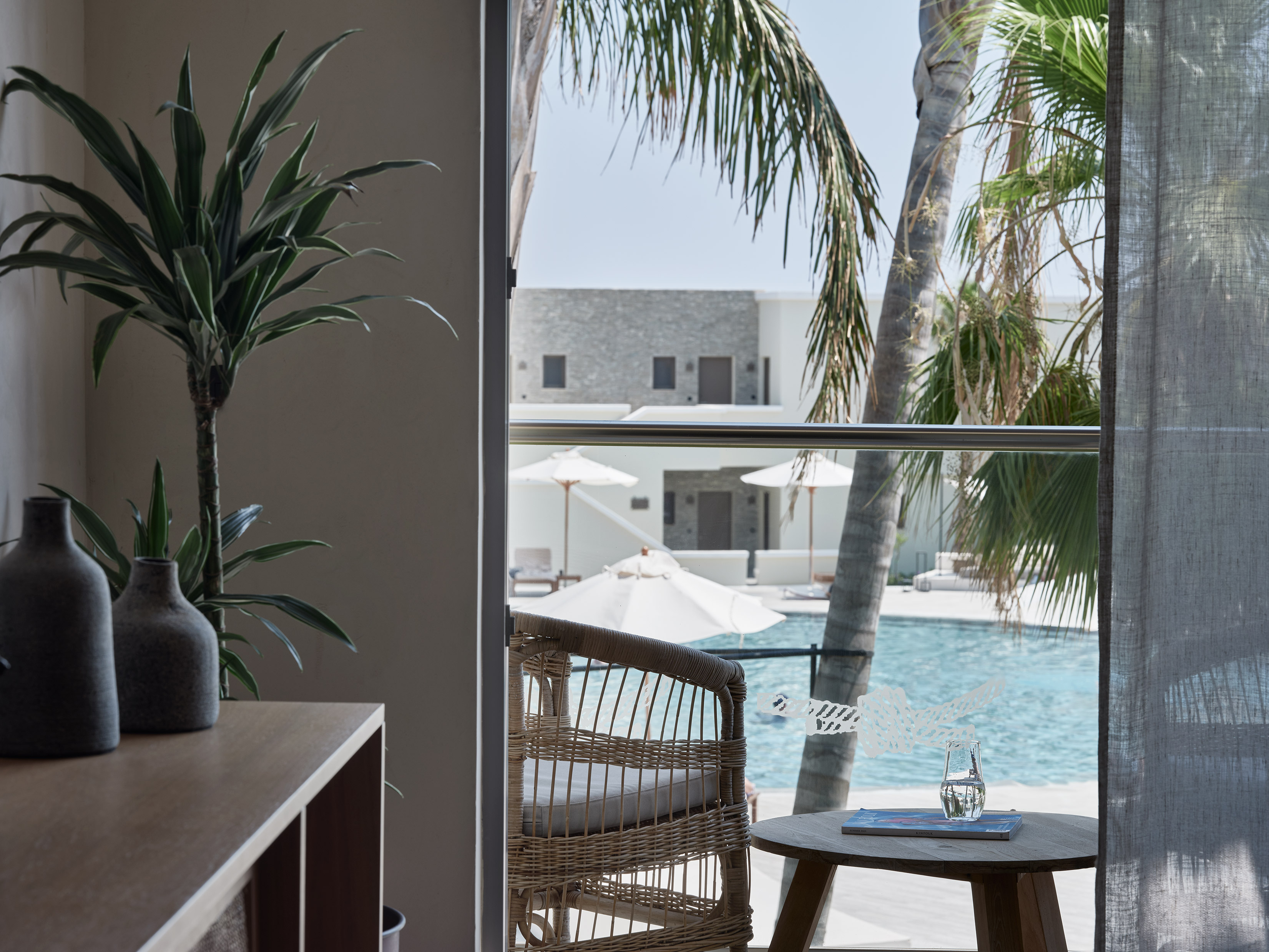 Suite Deluxe Side Sea View