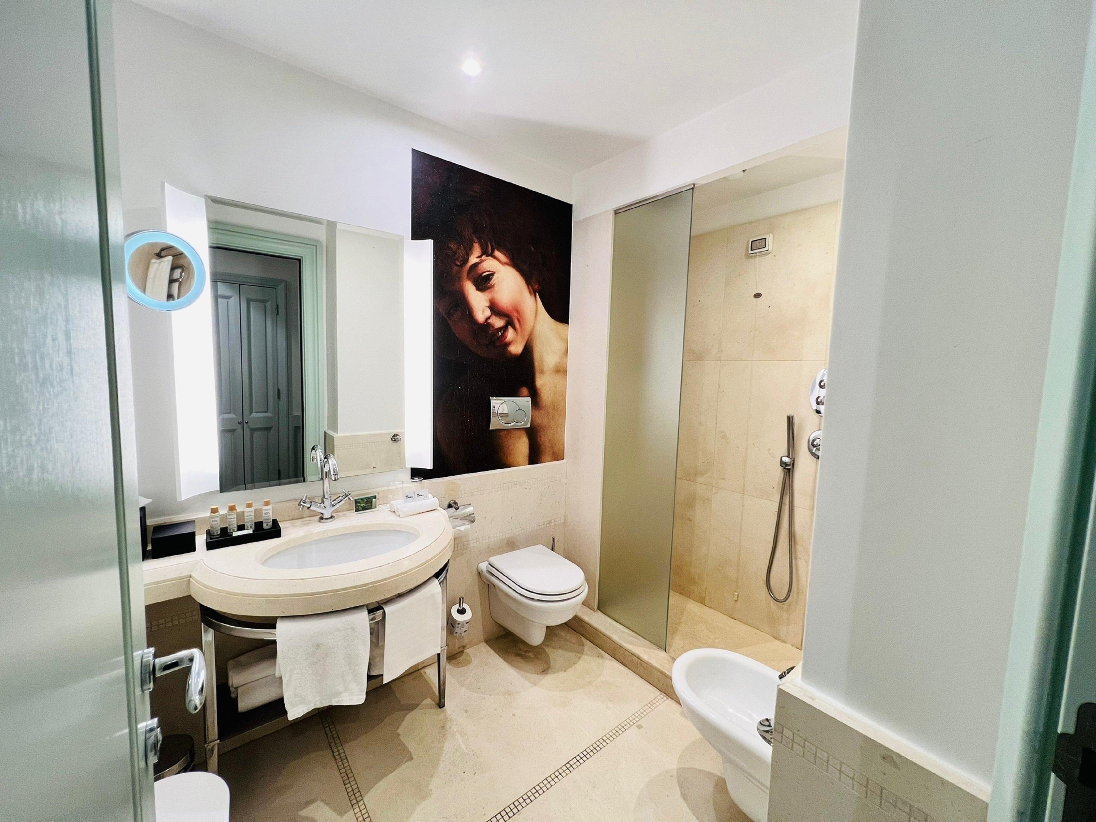 Junior Suite King Size Bed