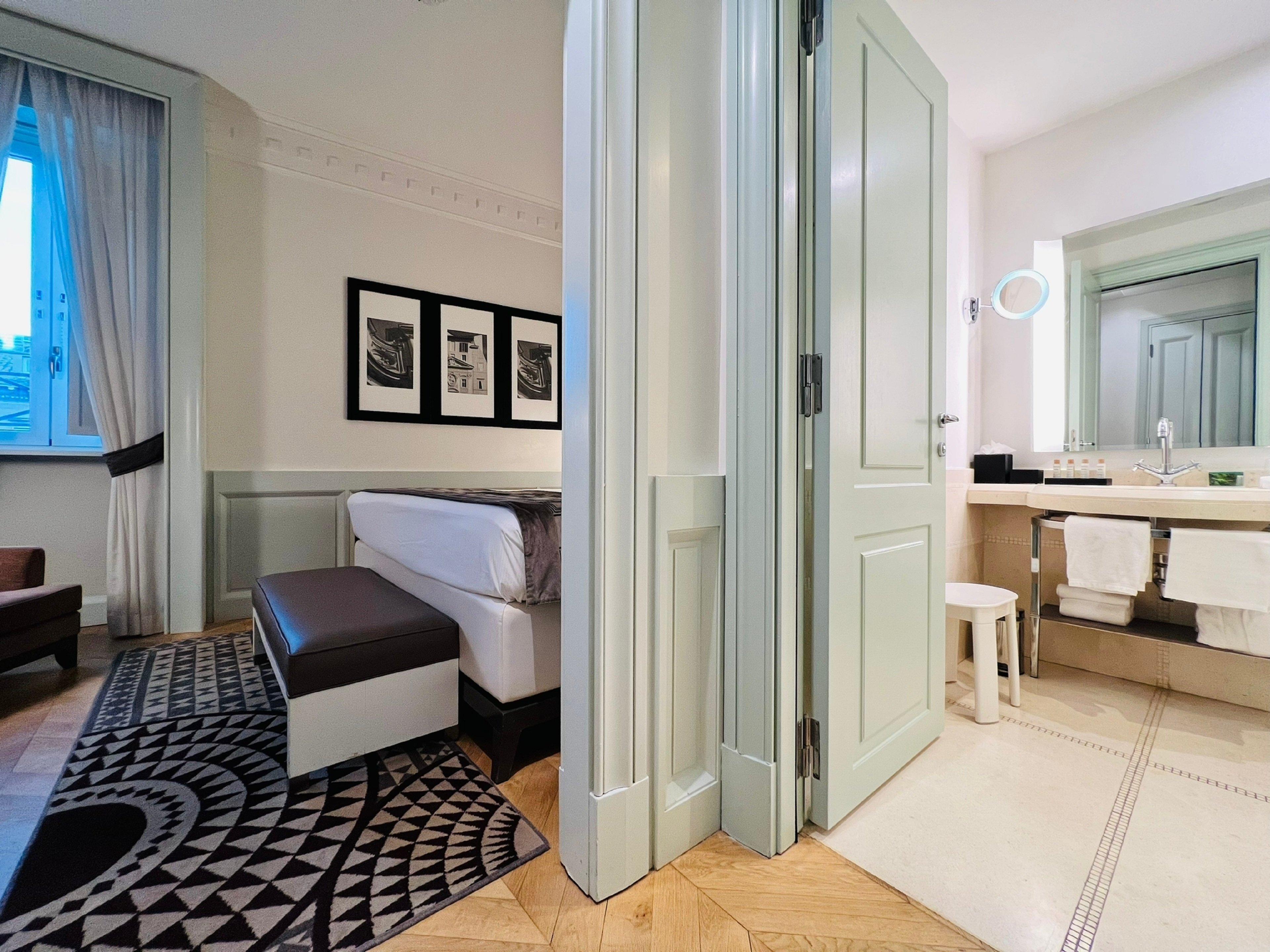 Junior Suite King Size Bed