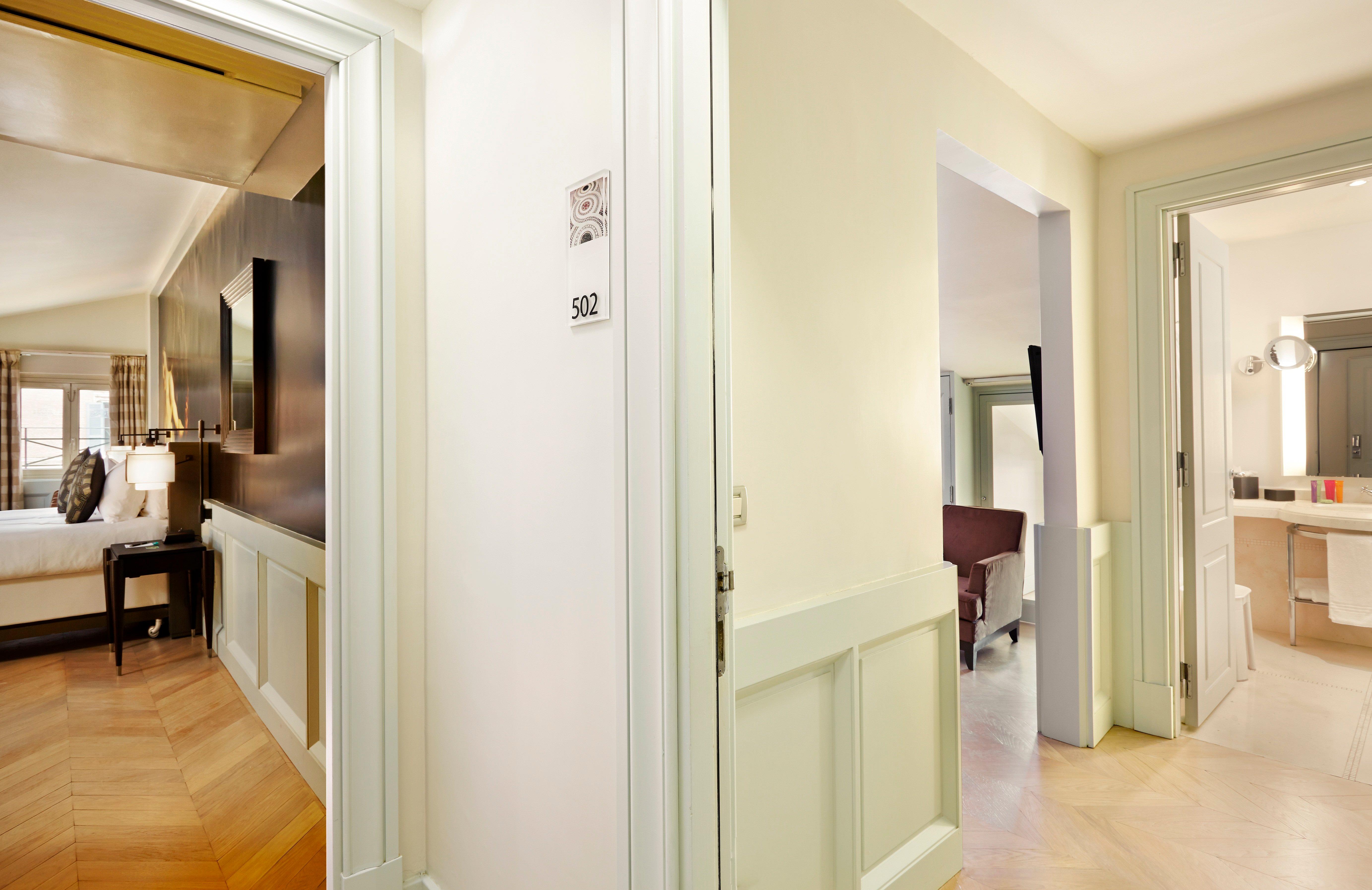 Junior Suite King Size Bed