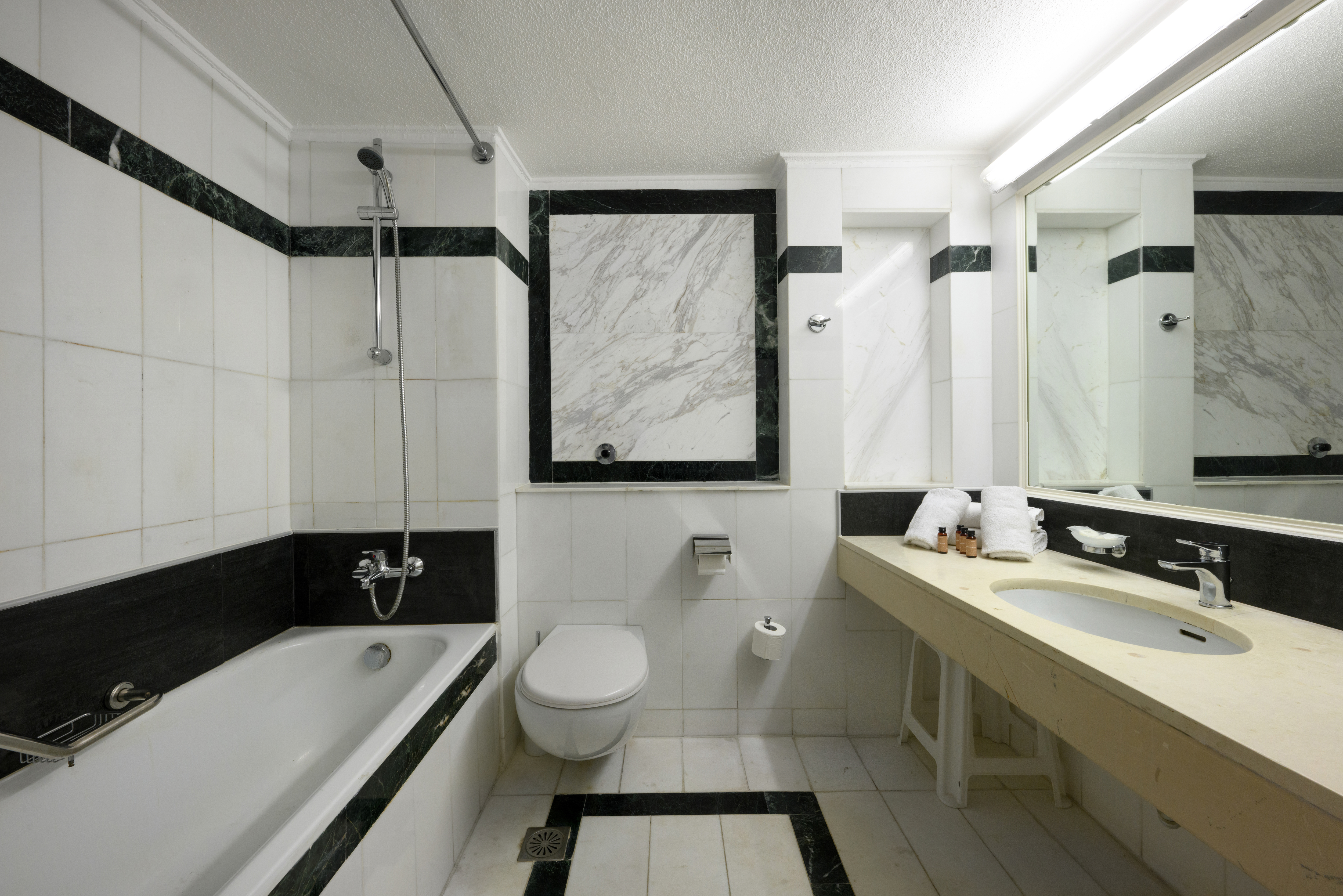 Double or Twin Sea View