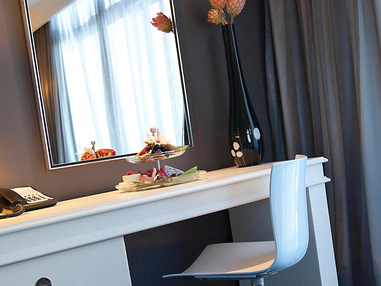 Double or Twin Standard