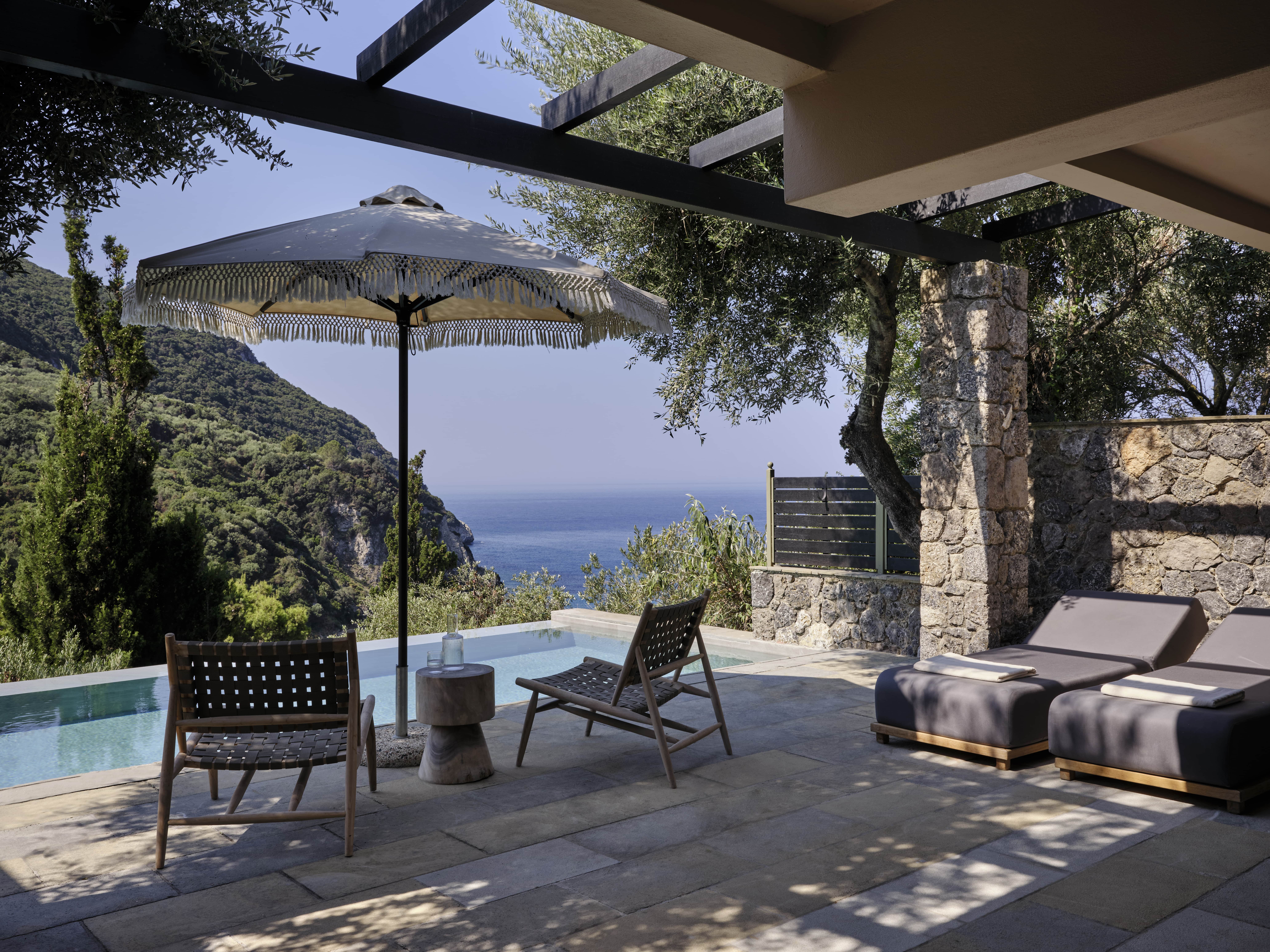 Suite Deluxe with Private Pool