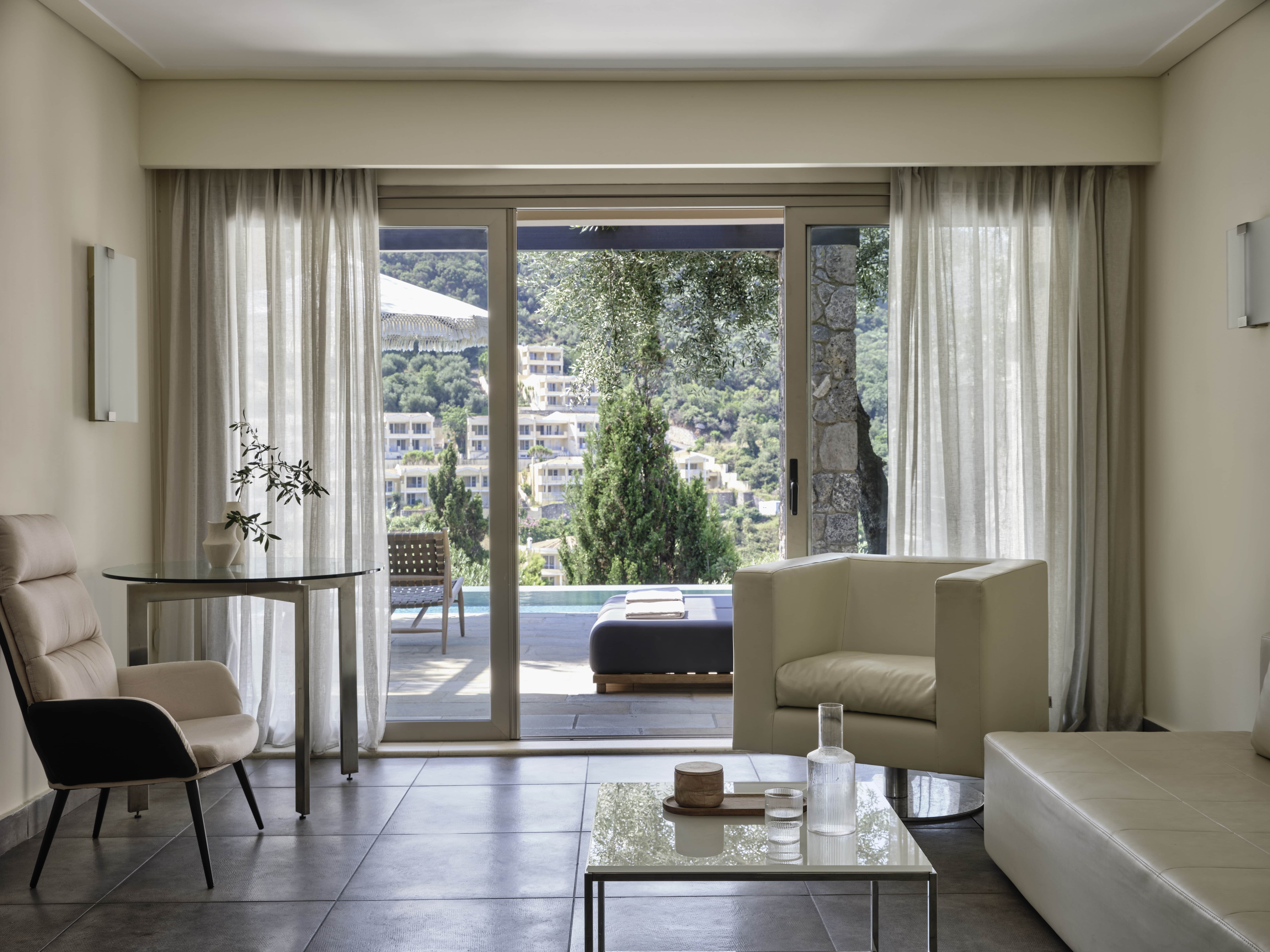 Suite Deluxe with Private Pool