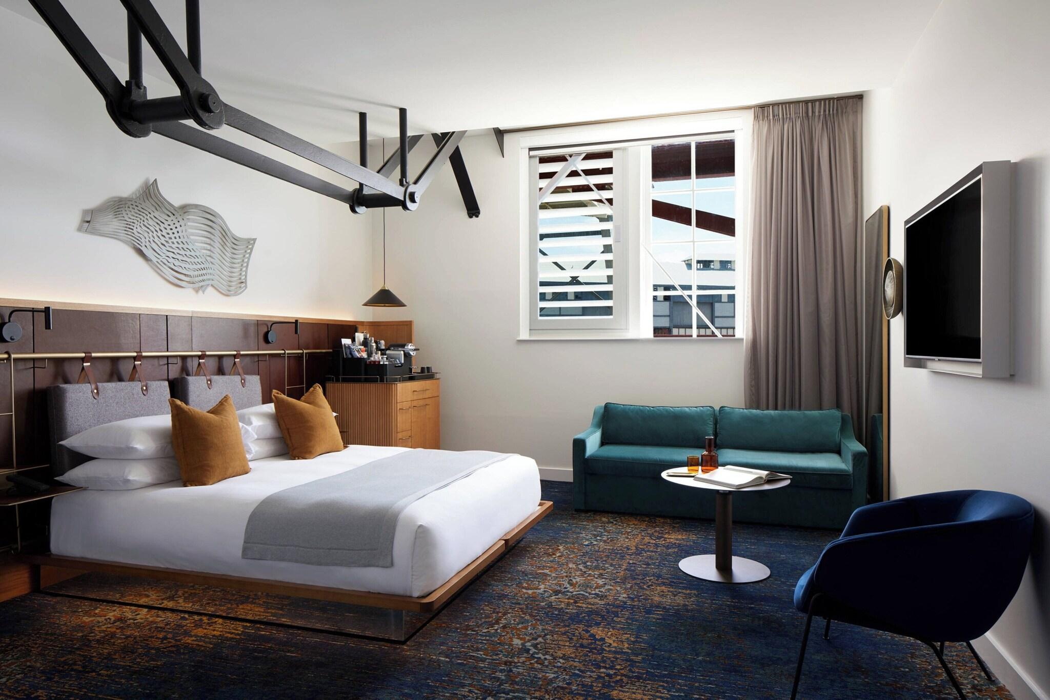 Double King Size Bed