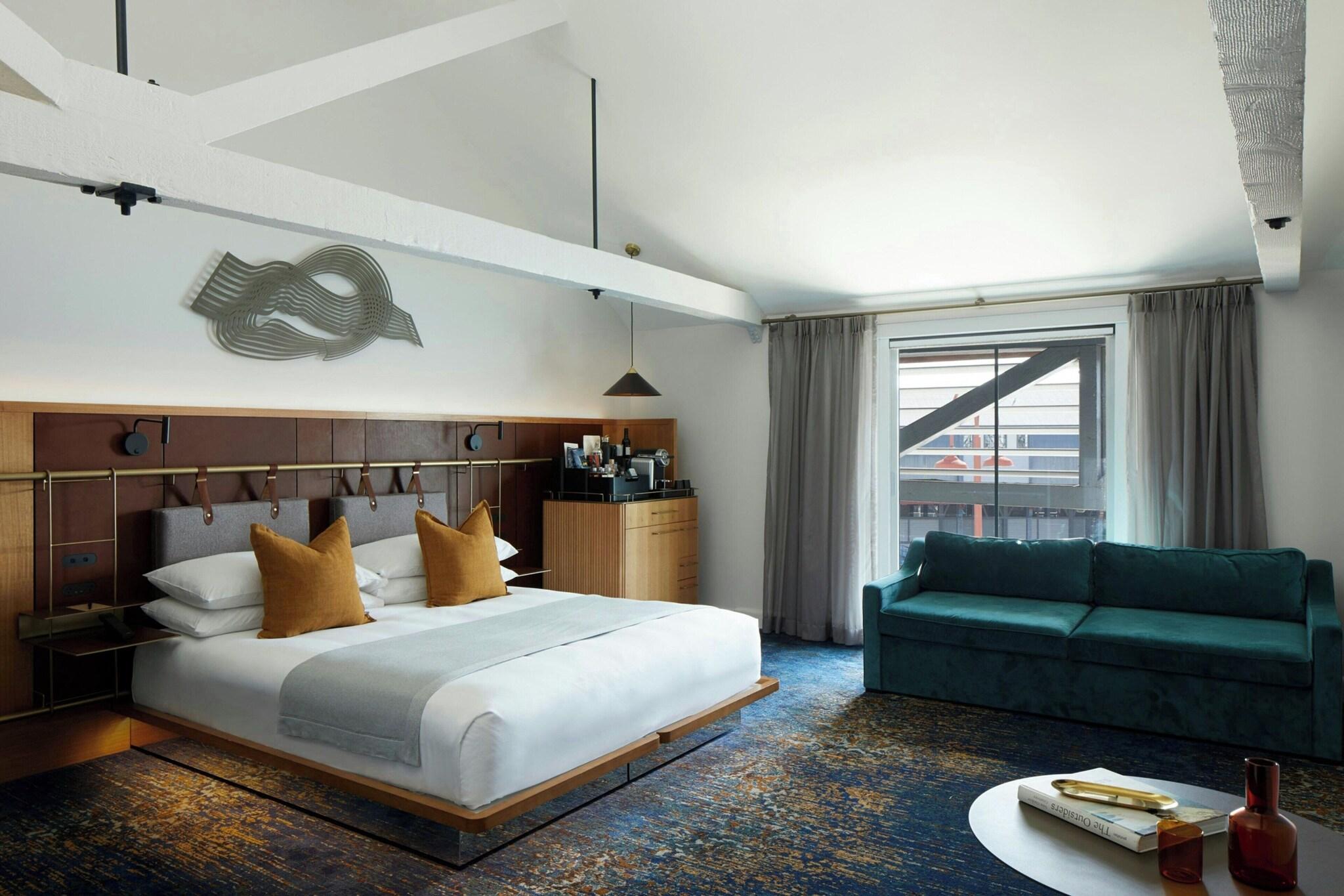 Double King Size Bed