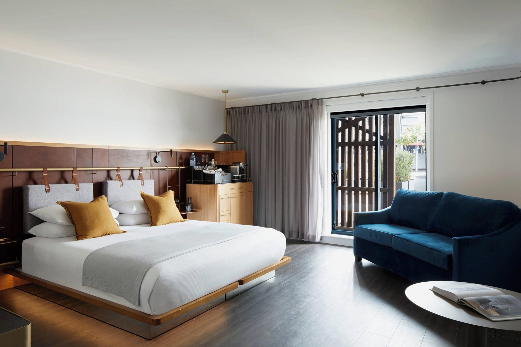 Double King Size Bed
