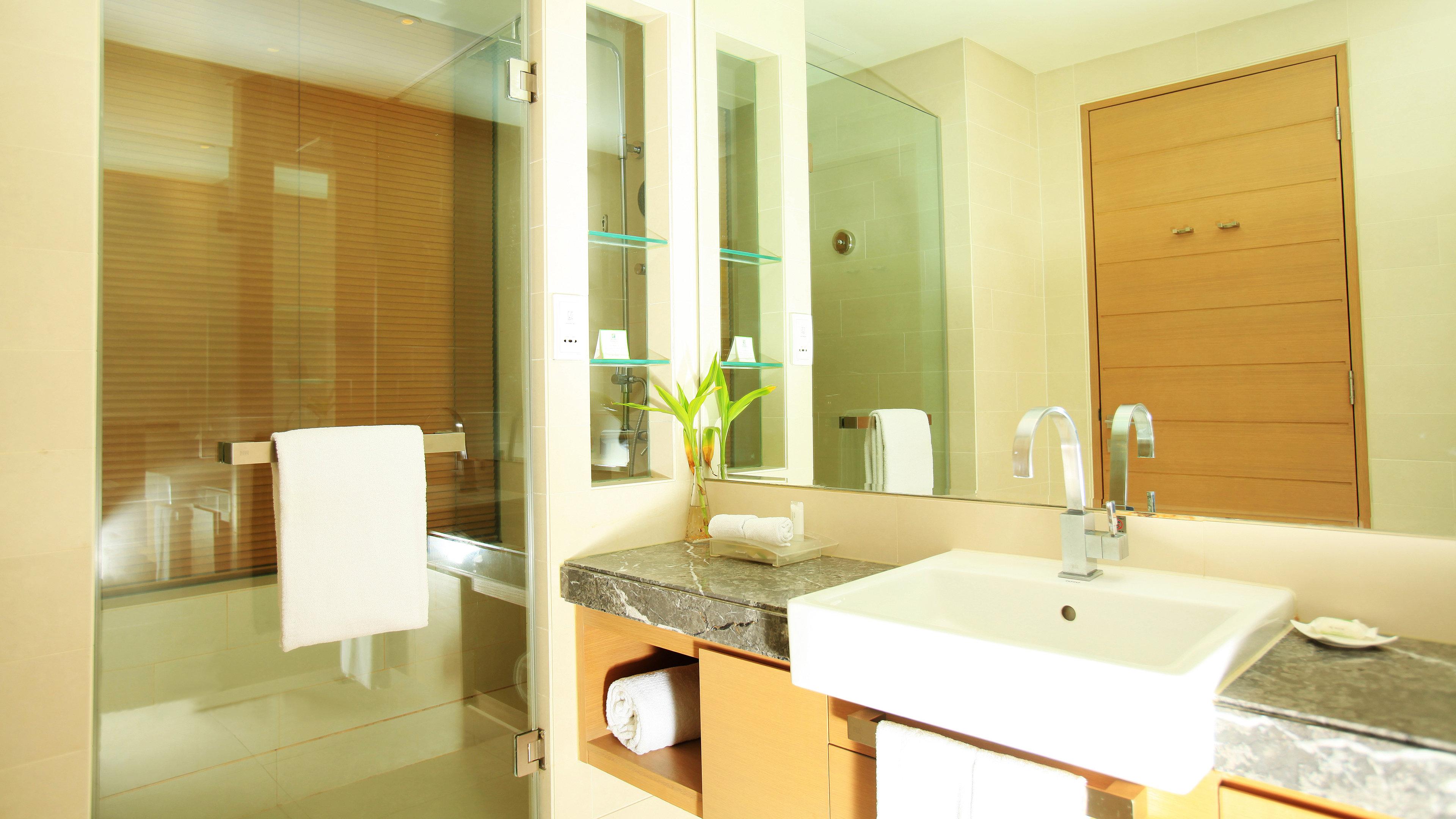 Double Smoking with Views