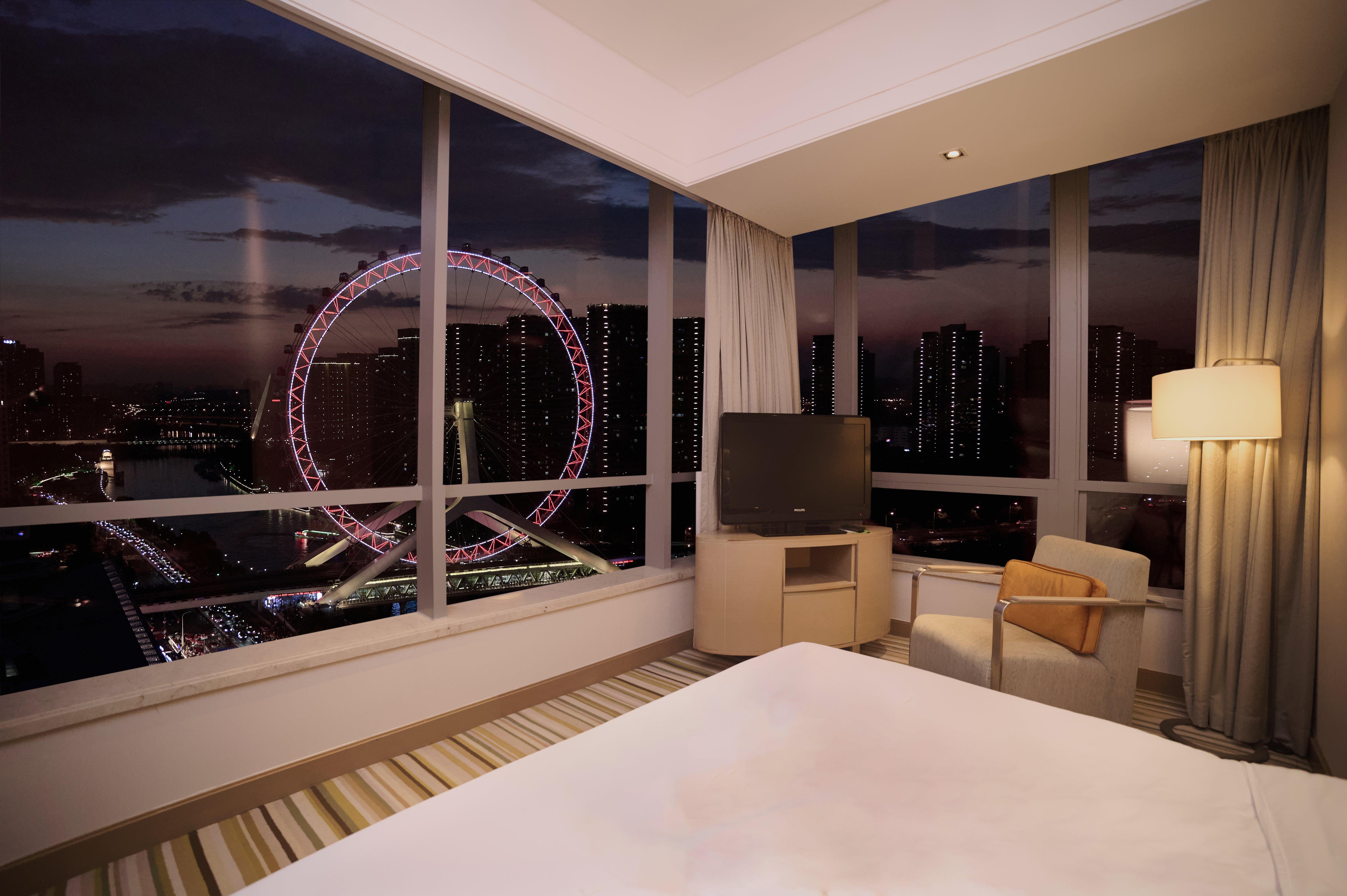 Suite with Views