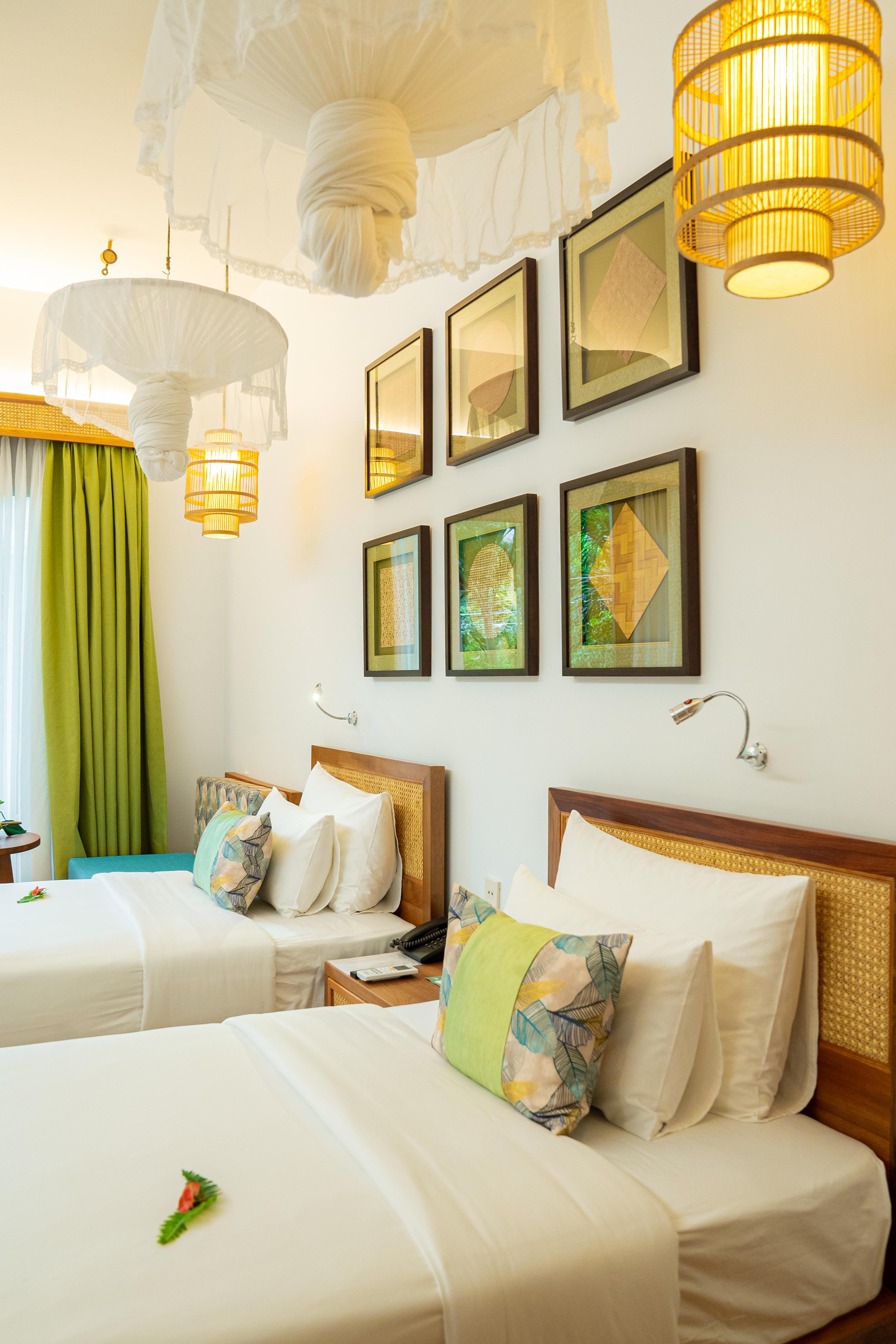 Double or Twin One Bed