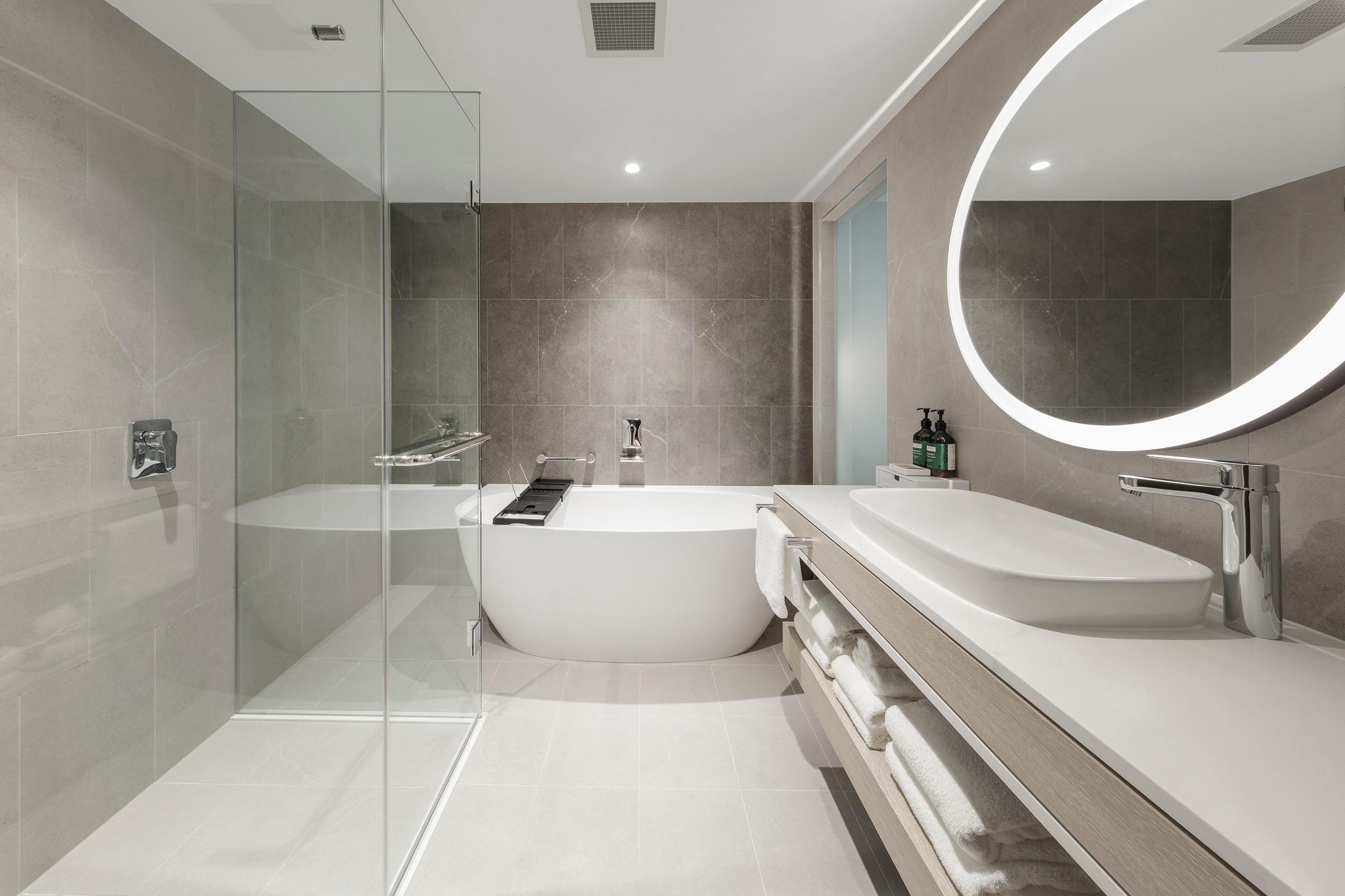 Suite King Bed One Bedroom 