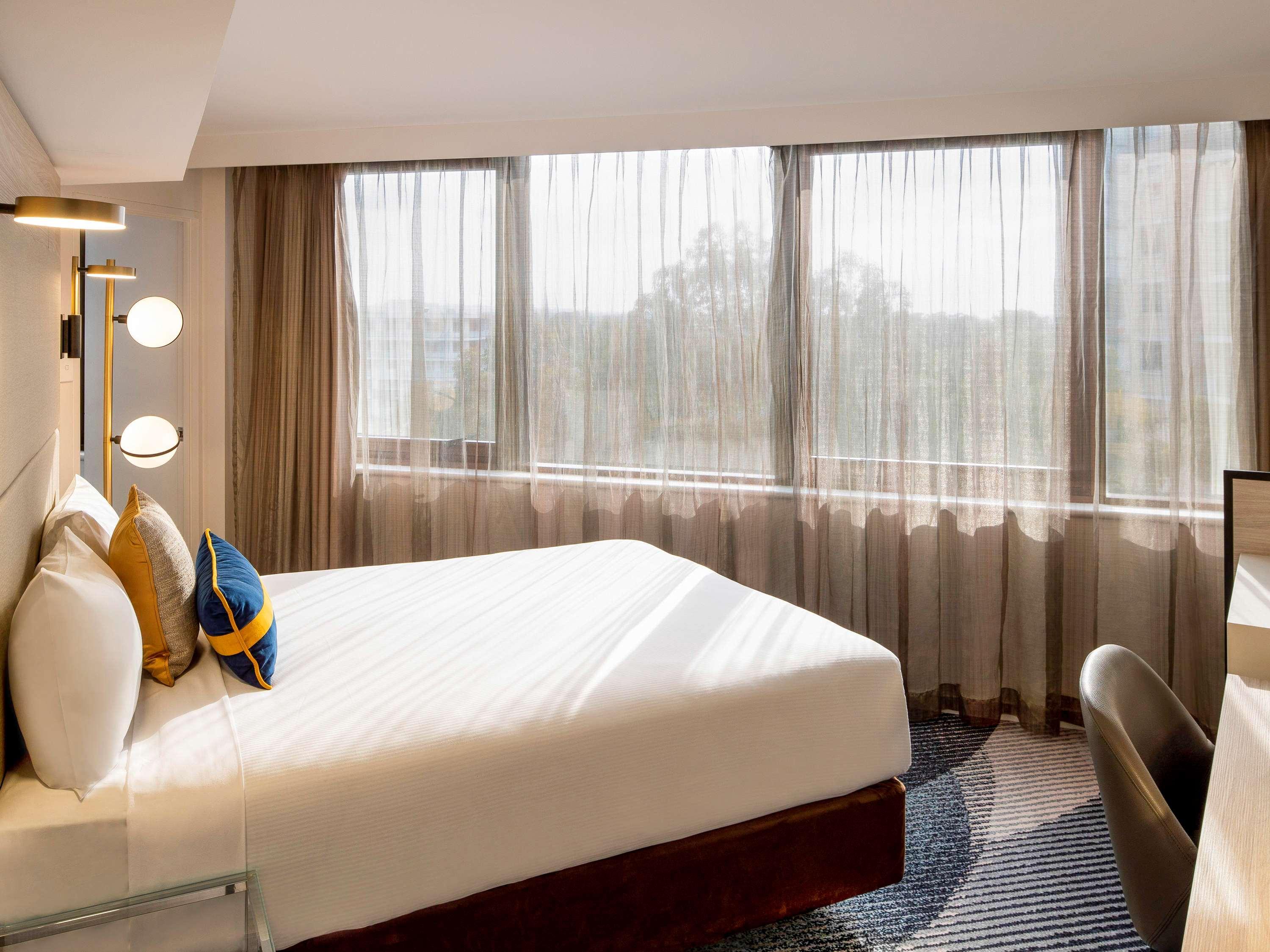 Double Queen Size Bed