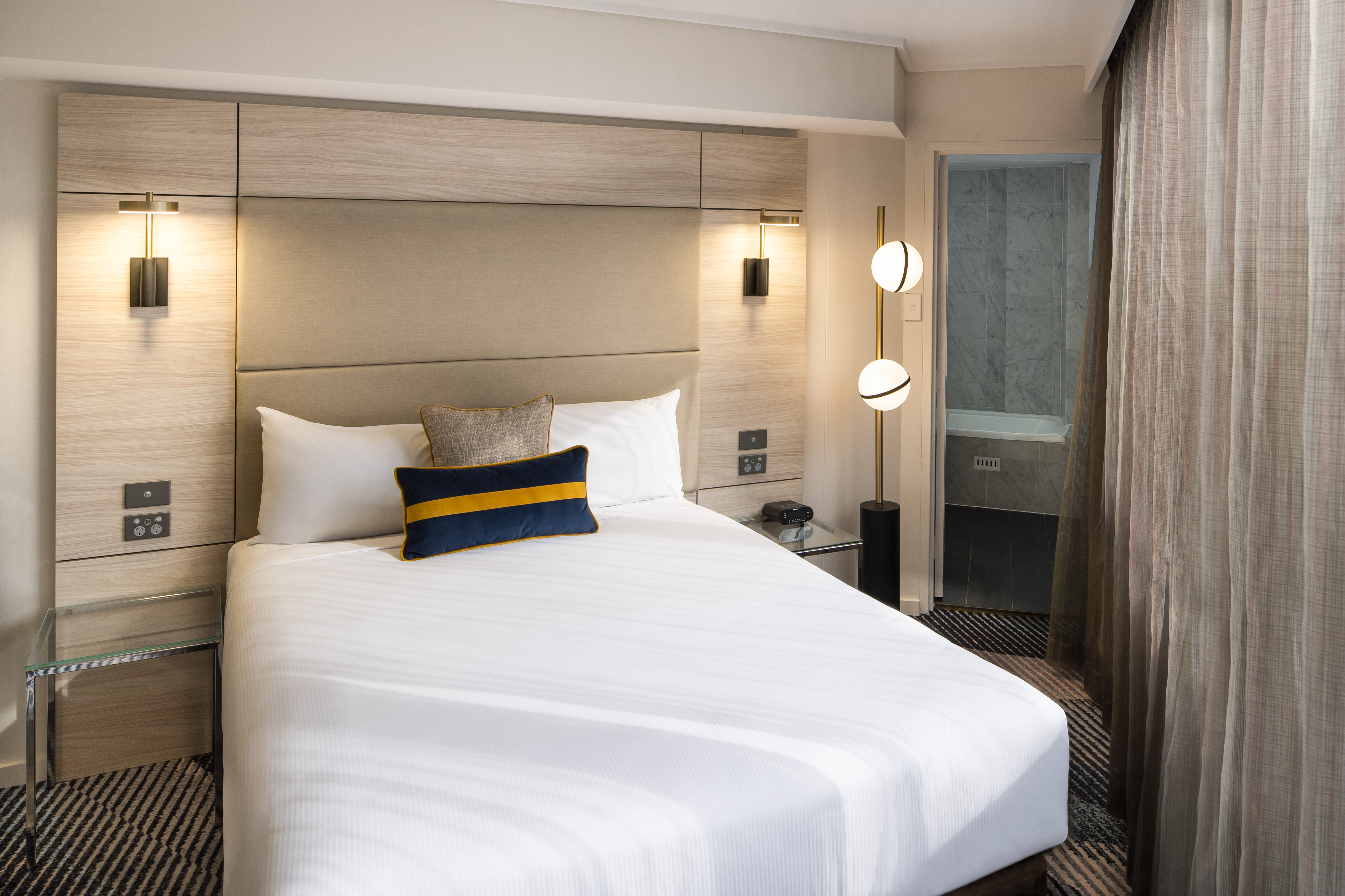 Double Queen Size Bed