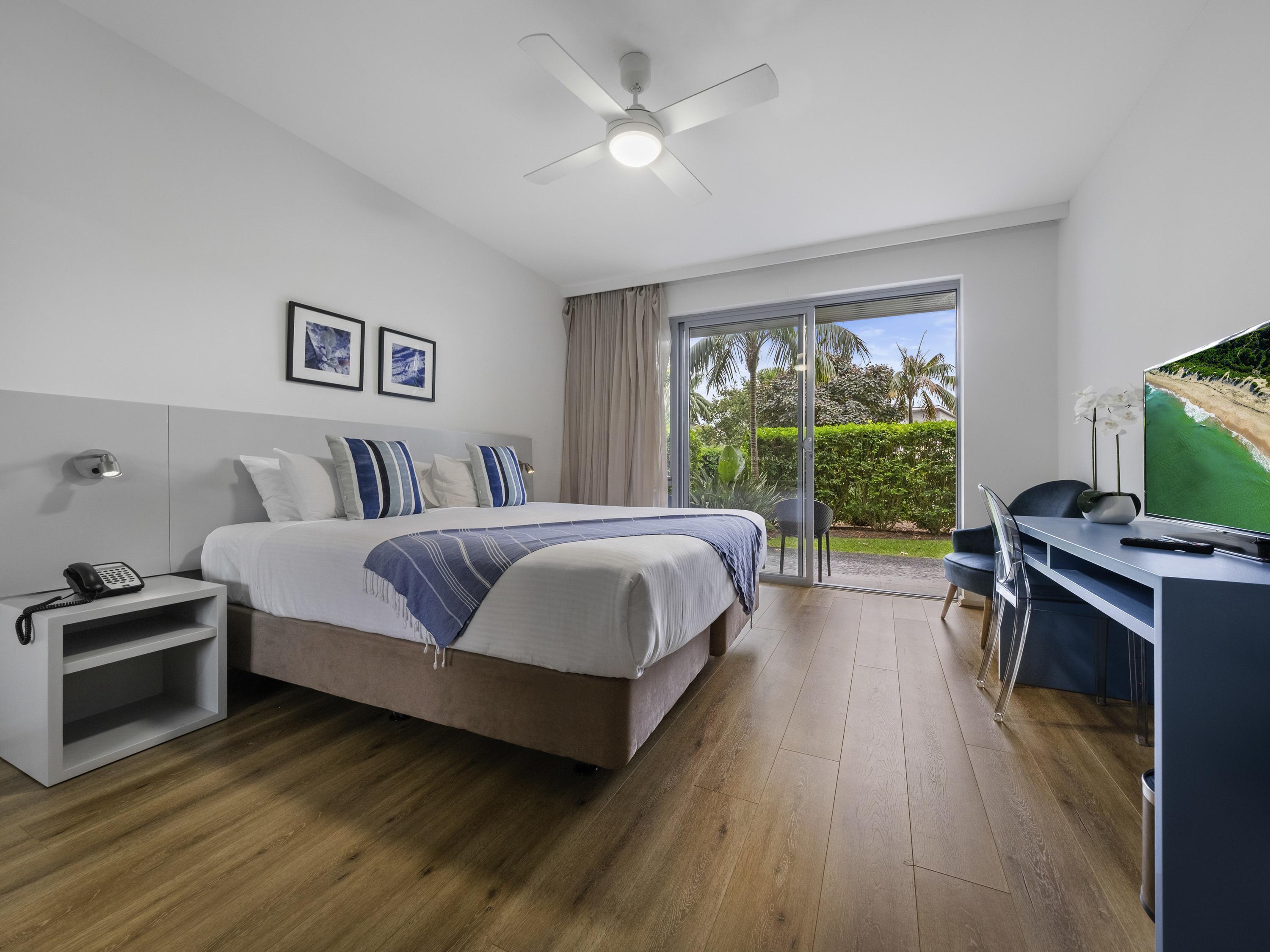 Studio Deluxe King Bed